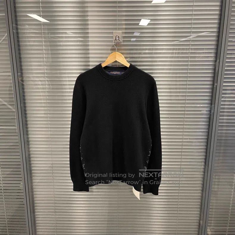 Louis Vuitton Louis Vuitton Black Wool Sweatshirt Size US M / EU 48-50 / 2 - 2 Thumbnail