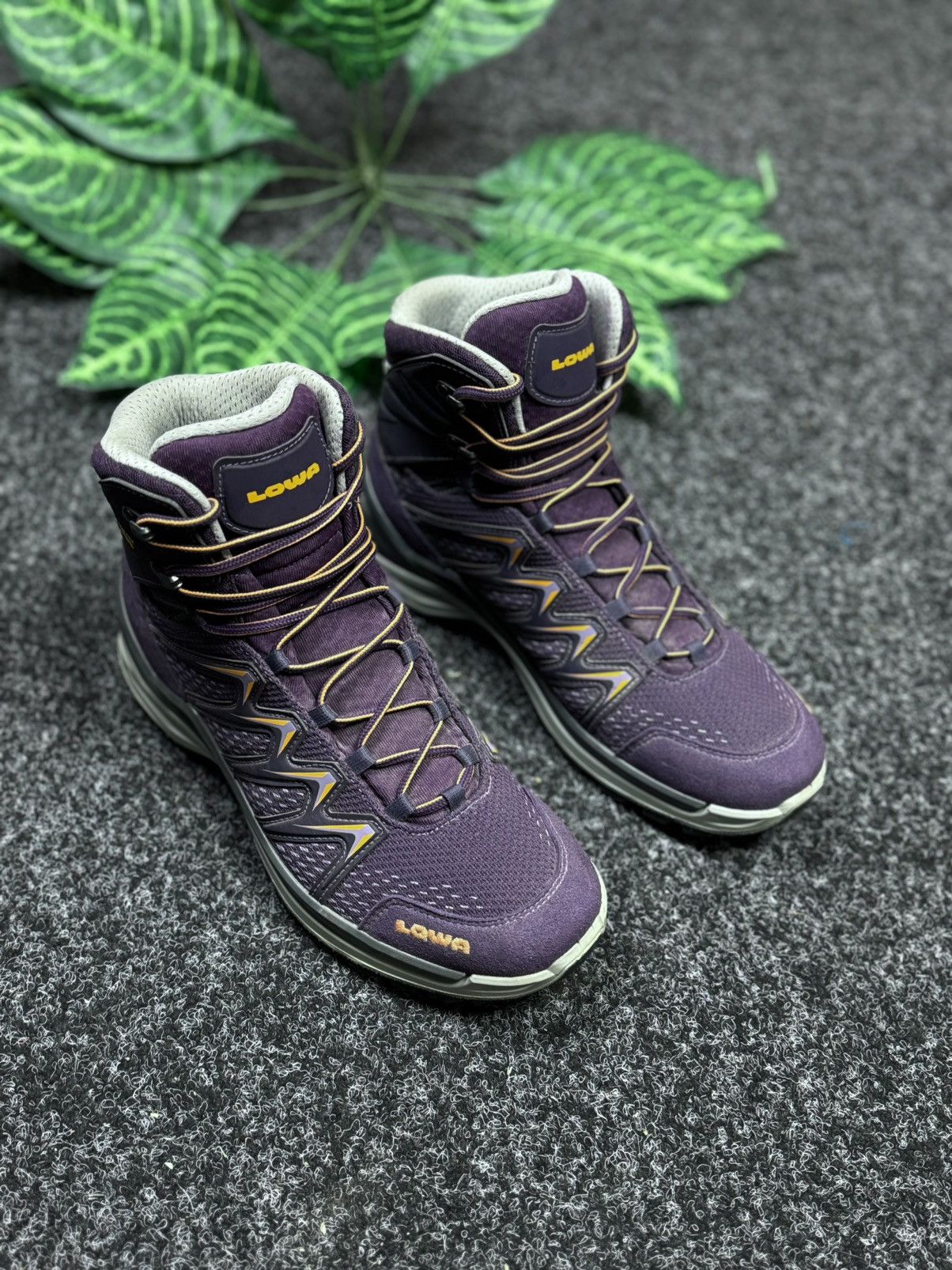 Goretex × LOWA Lowa Innox Pro Gore Tex size 41 Size US 8 / EU 41 - 14 Thumbnail