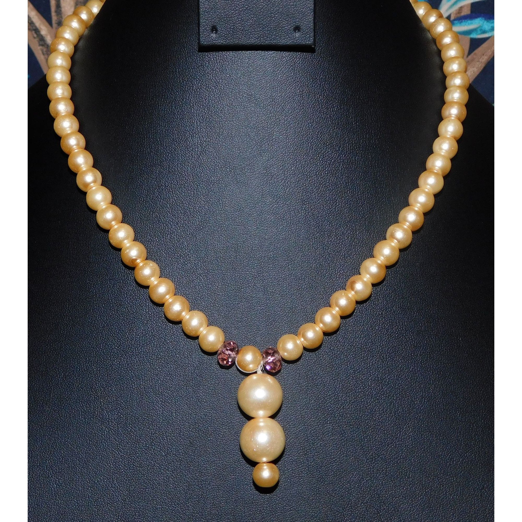 Other Elegant Modern Faux Pearl And Glass Beaded Necklace Size ONE SIZE - 1 Thumbnail