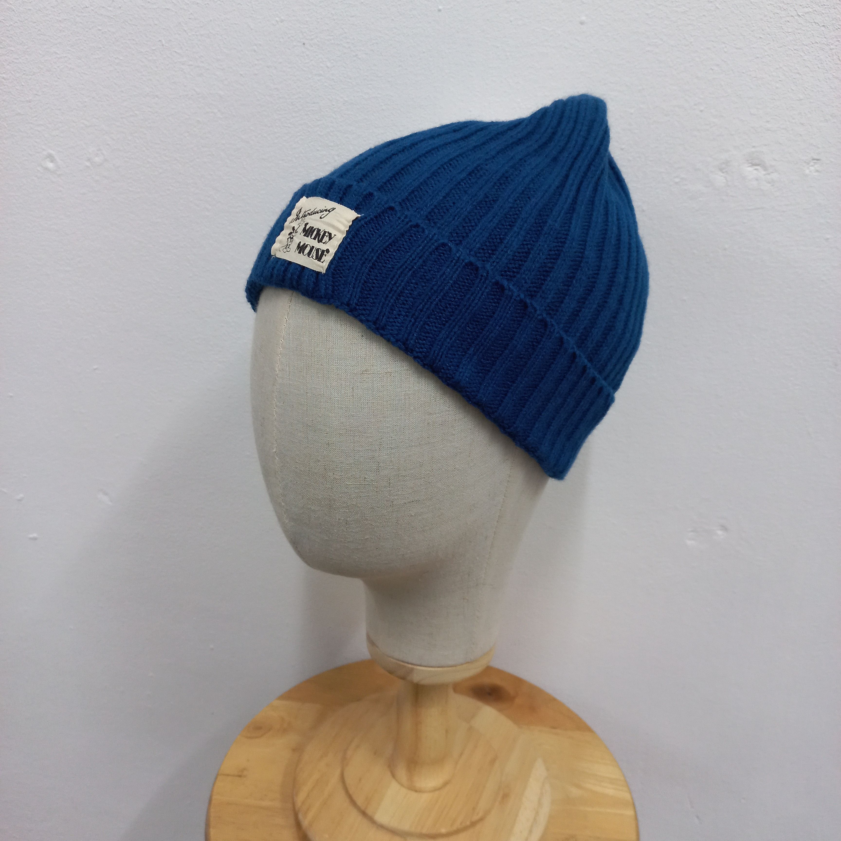 Cartoon Network 💥Deadstock disney chip and dale cartoon patch beanie hat Size ONE SIZE - 2 Thumbnail