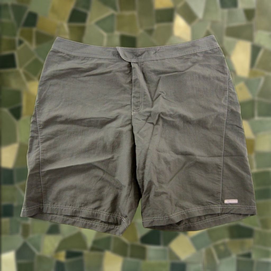 Vintage Columbia 100% Nylon Army Green Pocket Swim Trunk Surf Board Short Men 44 Size US 44 / EU 60 - 1 Thumbnail