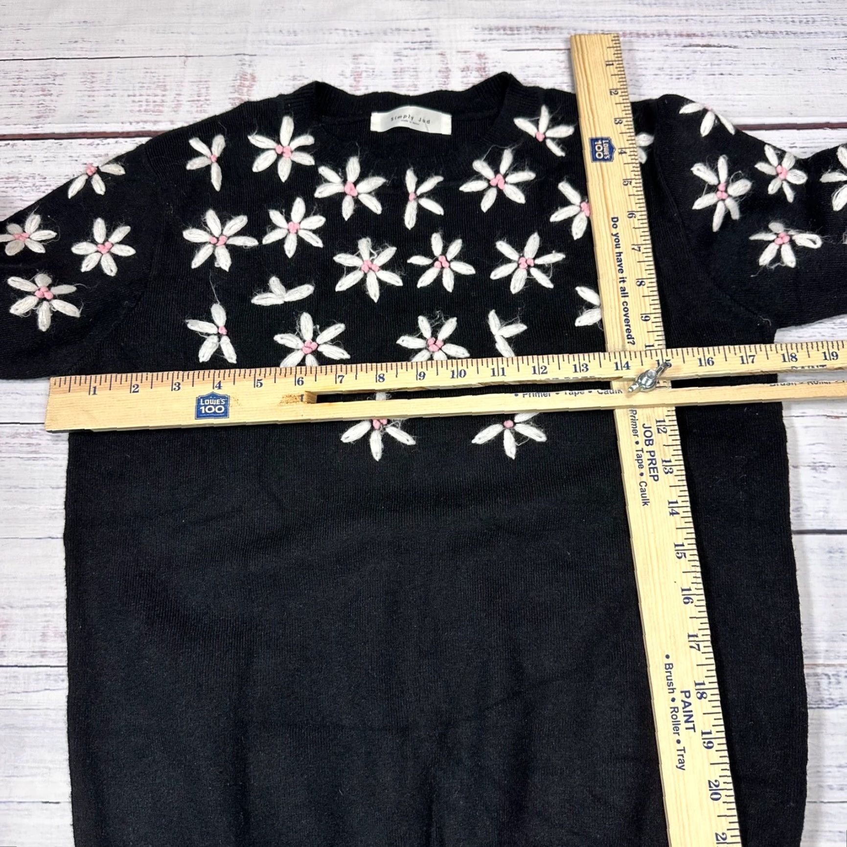 Vintage VINTAGE Simply Jud Womens Flower Embroidered Long Sleeve Sweater XS Black Wool Blend Size XS / US 0-2 / IT 36-38 - 3 Thumbnail