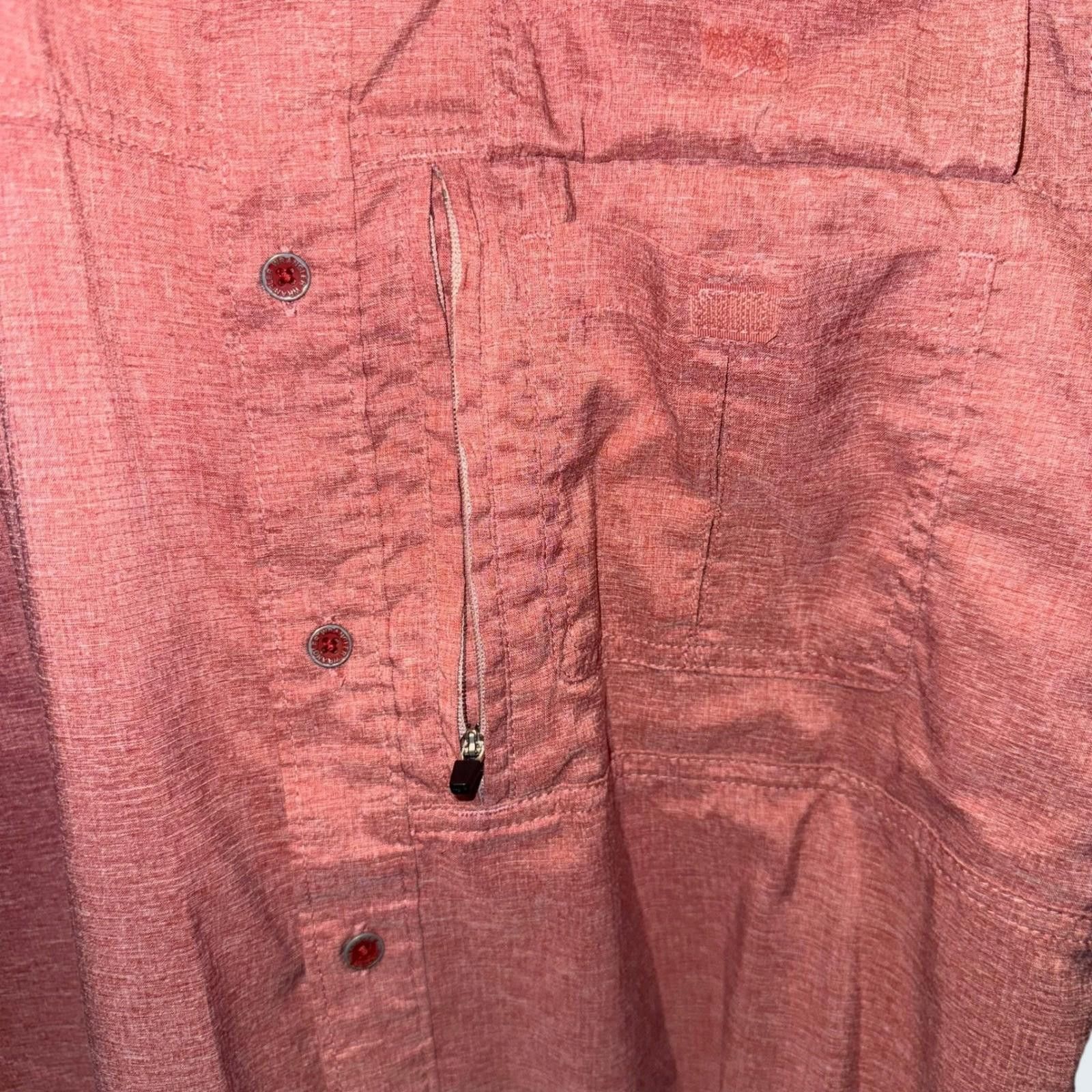 Wrangler Wrangler ATG Mens Red Short Sleeve Button Up Hiking Shirt M Size US M / EU 48-50 / 2 - 5 Thumbnail