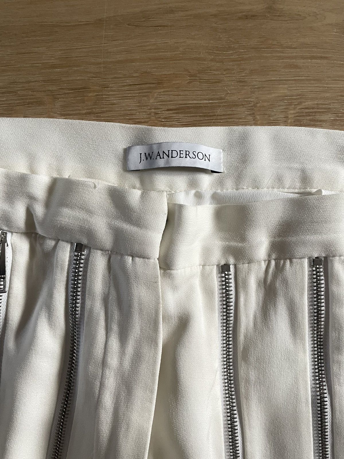 JW Anderson Off white J.W. Anderson pants Size US 32 / EU 48 - 2 Thumbnail