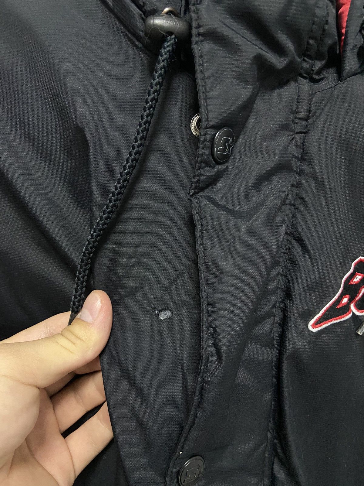 NBA × Vintage Chicago Bulls 90s Vintage Big Logo Puffer Jacket Nylon NBA Size US XL / EU 56 / 4 - 8 Thumbnail