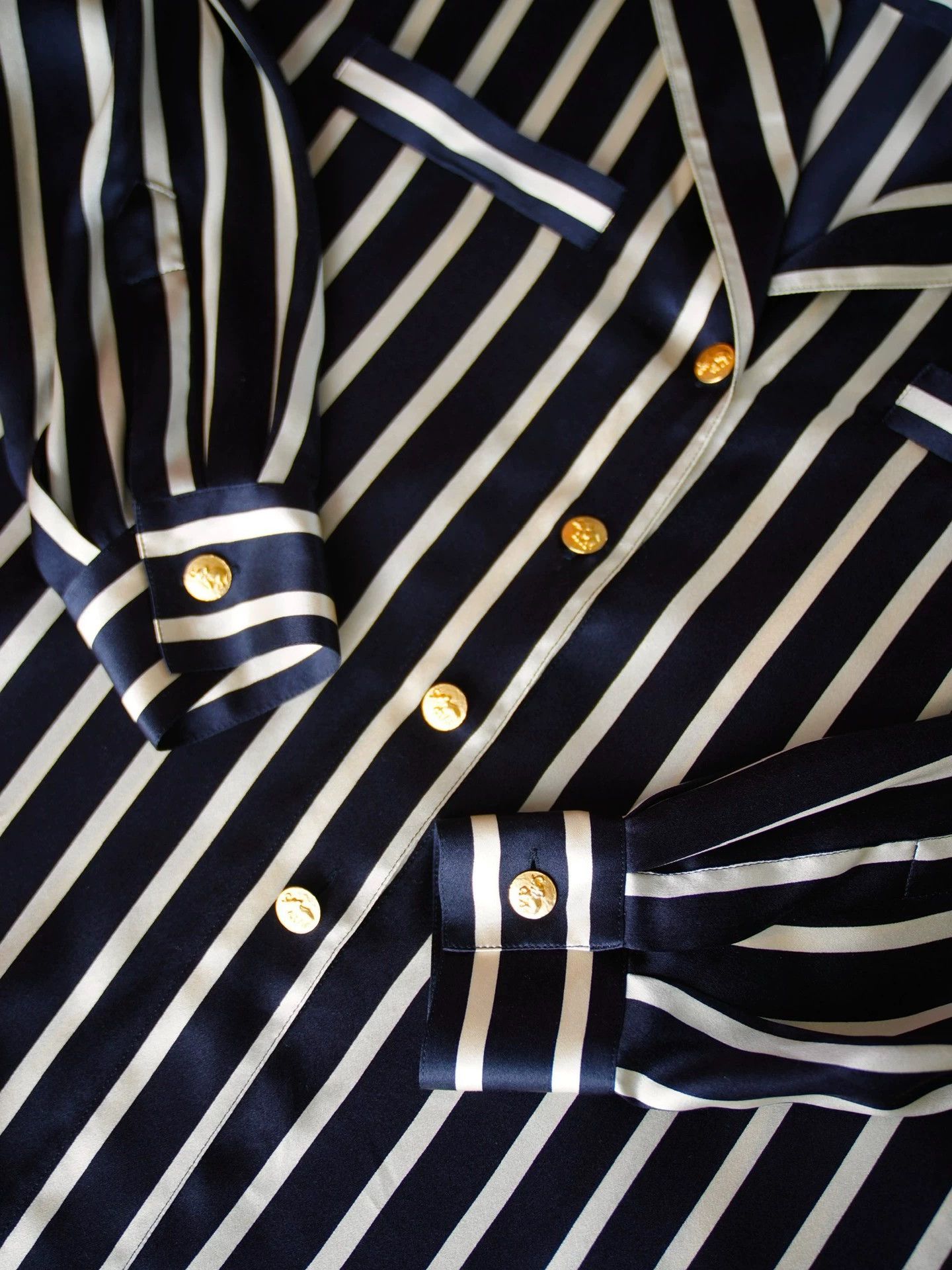 Escada Escada Vintage Silk B&W Stripe Elephant Gold Button Shirt Size M / US 6-8 / IT 42-44 - 8 Thumbnail