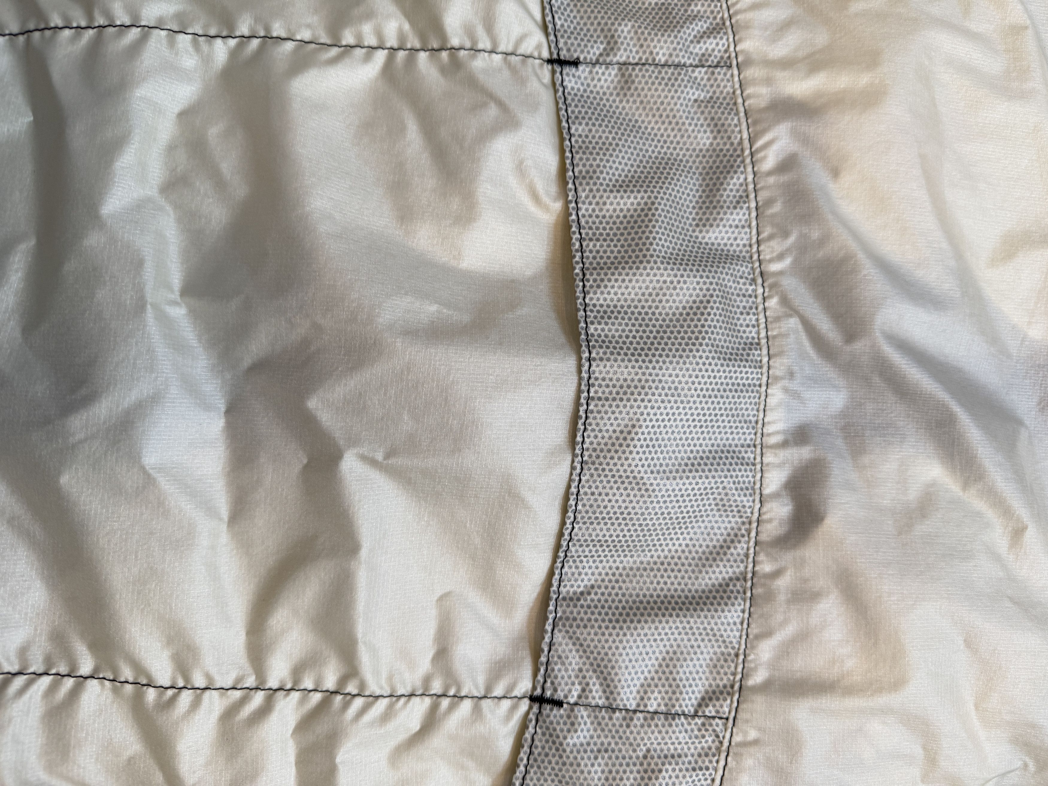 And Wander × Barbour Barbour and wander Pertex Windbreaker Shell Packable Cream Size US L / EU 52-54 / 3 - 5 Thumbnail
