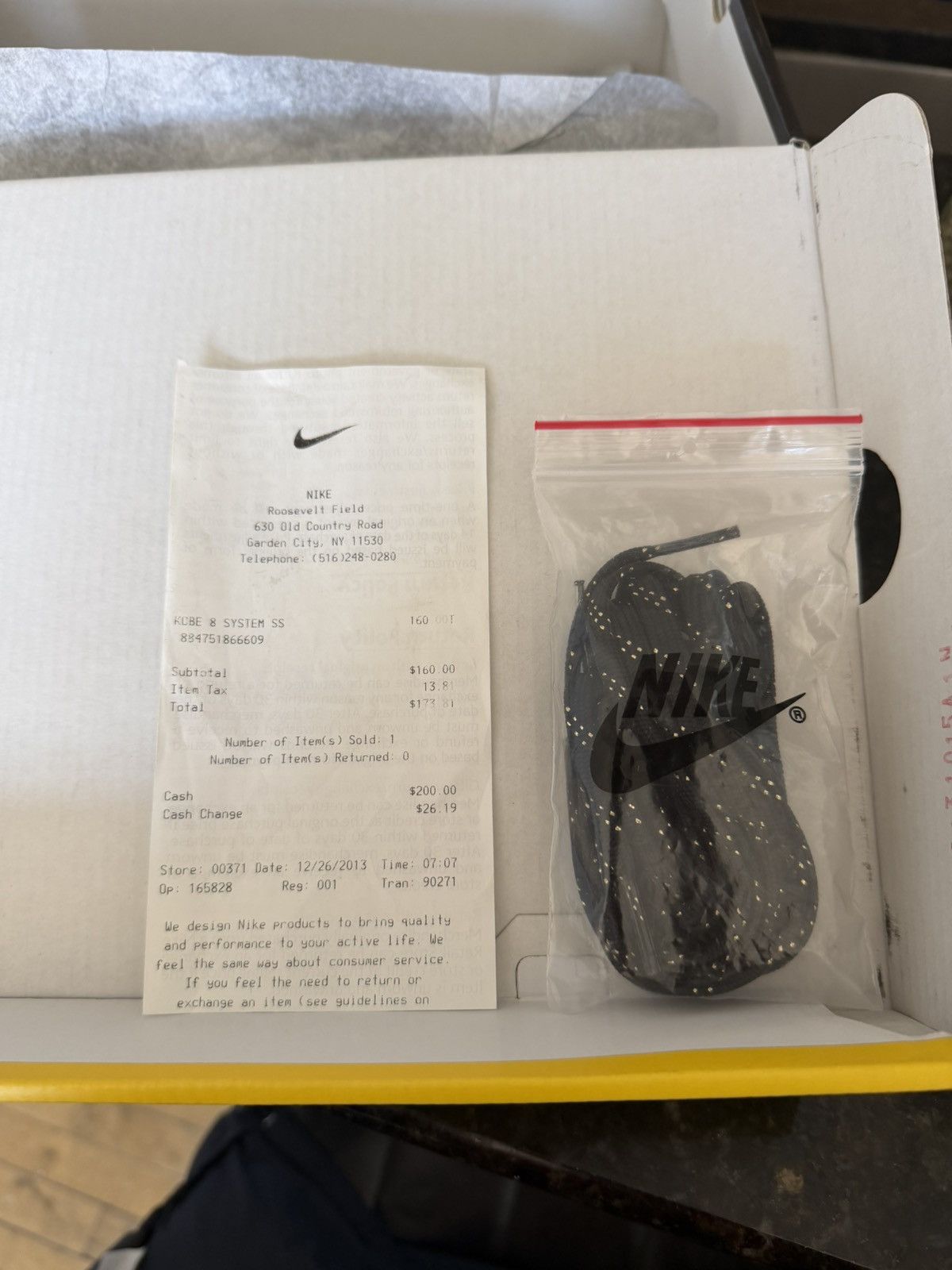 Nike Nike Kobe 8 System SS Christmas Men's size 9 Basketball Size US 9 / EU 42 - 7 Thumbnail