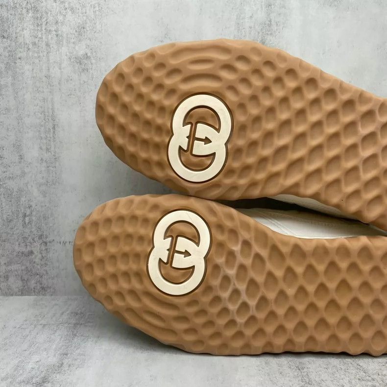 Gucci GUCCI MAC80 Beige Sneakers Size 36-2505 Size US 6 / IT 36 - 8 Thumbnail