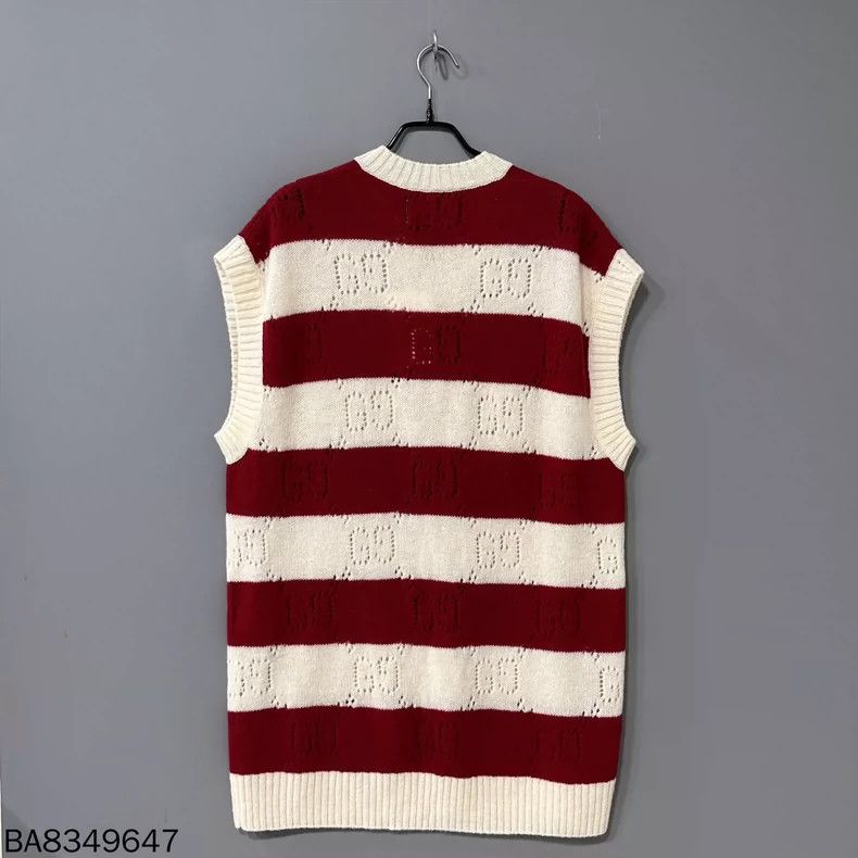 Gucci Gucci Tiger embroidered full-print vest knitwear 2502-Nexta Size US S / EU 44-46 / 1 - 3 Thumbnail
