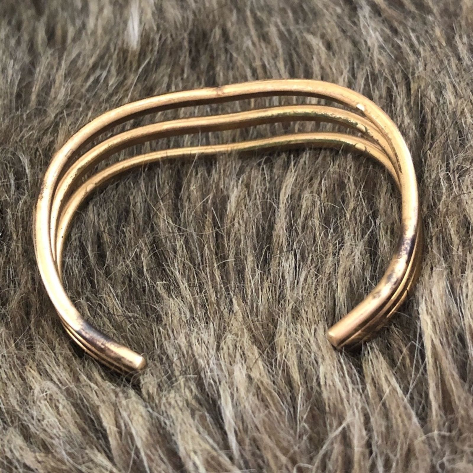 Jewelry Sergio Lub The Victorian magnetic cuff bracelet Size ONE SIZE - 4 Thumbnail