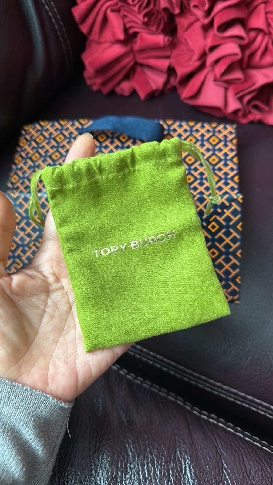 Tory Burch Tory Burch Gold Logo Studs with dust bagtissue Shopping bag Size ONE SIZE - 4 Thumbnail
