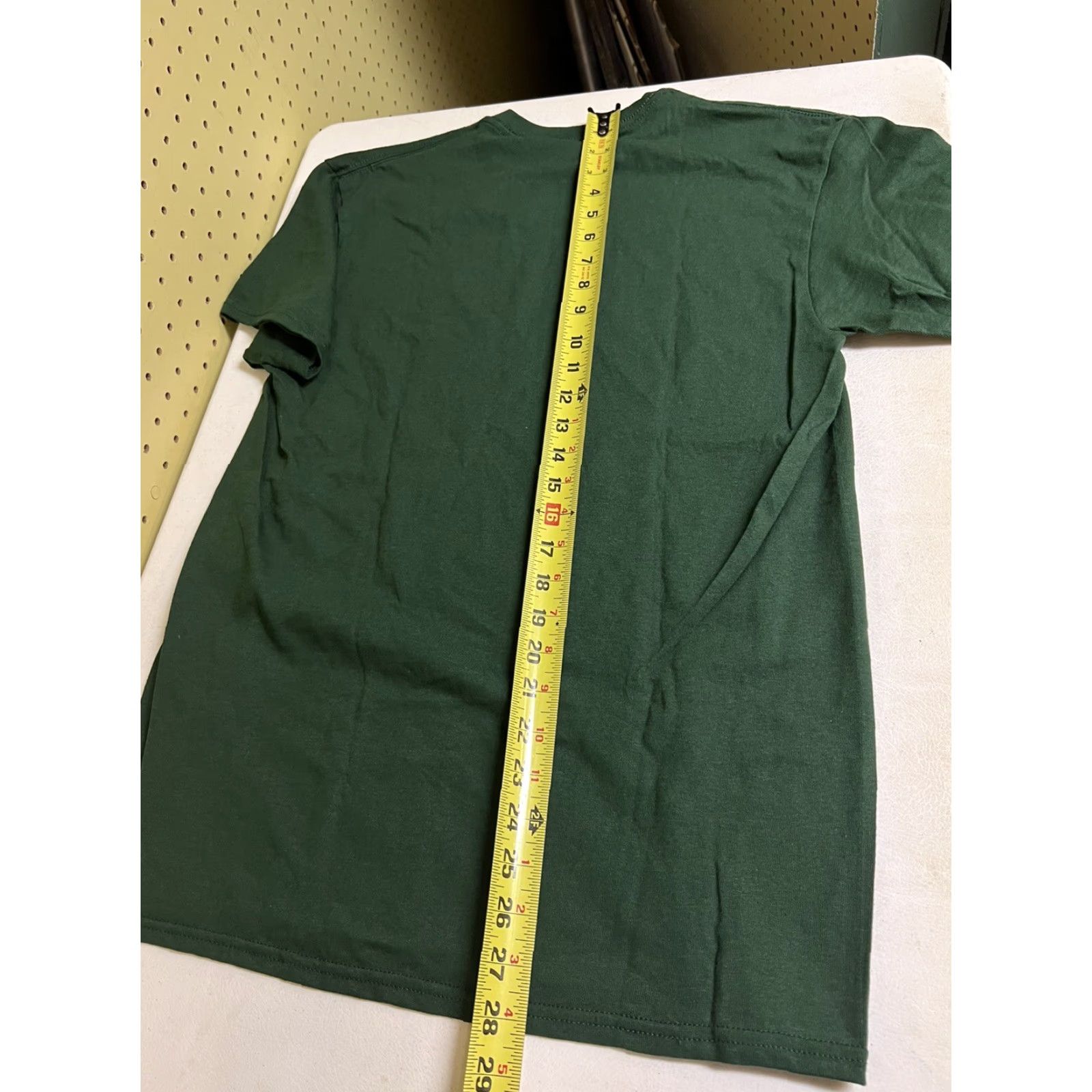 Vintage Loot Crate Wizarding World Crimes of Grindelwald Maledictus T-Shirt Medium Green Cotton Crew Neck Men M Size US M / EU 48-50 / 2 - 6 Thumbnail