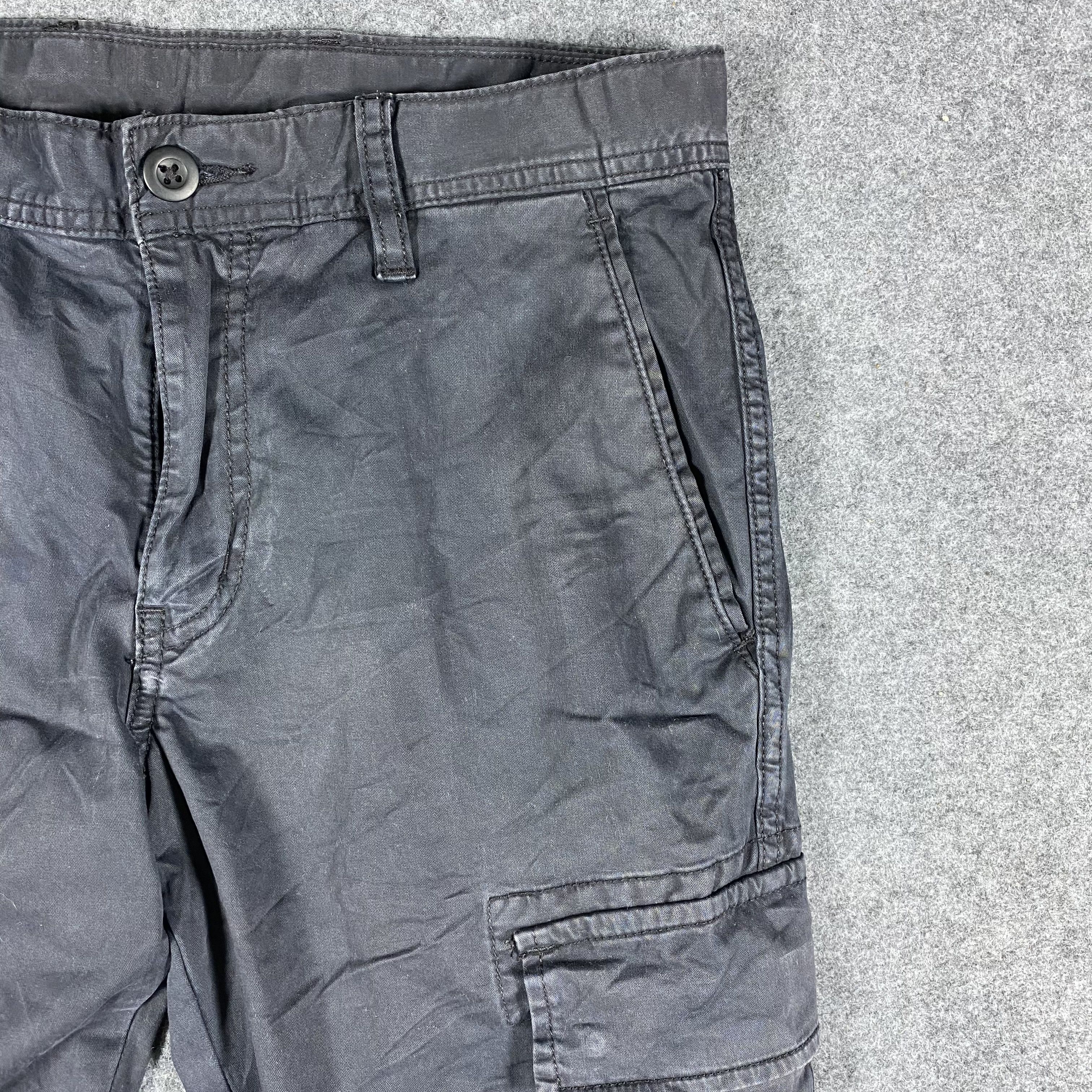 Japanese Brand Japanese Brand Uniqlo Multipocket Tactical Cargo Pants Size US 28 / EU 44 - 3 Thumbnail