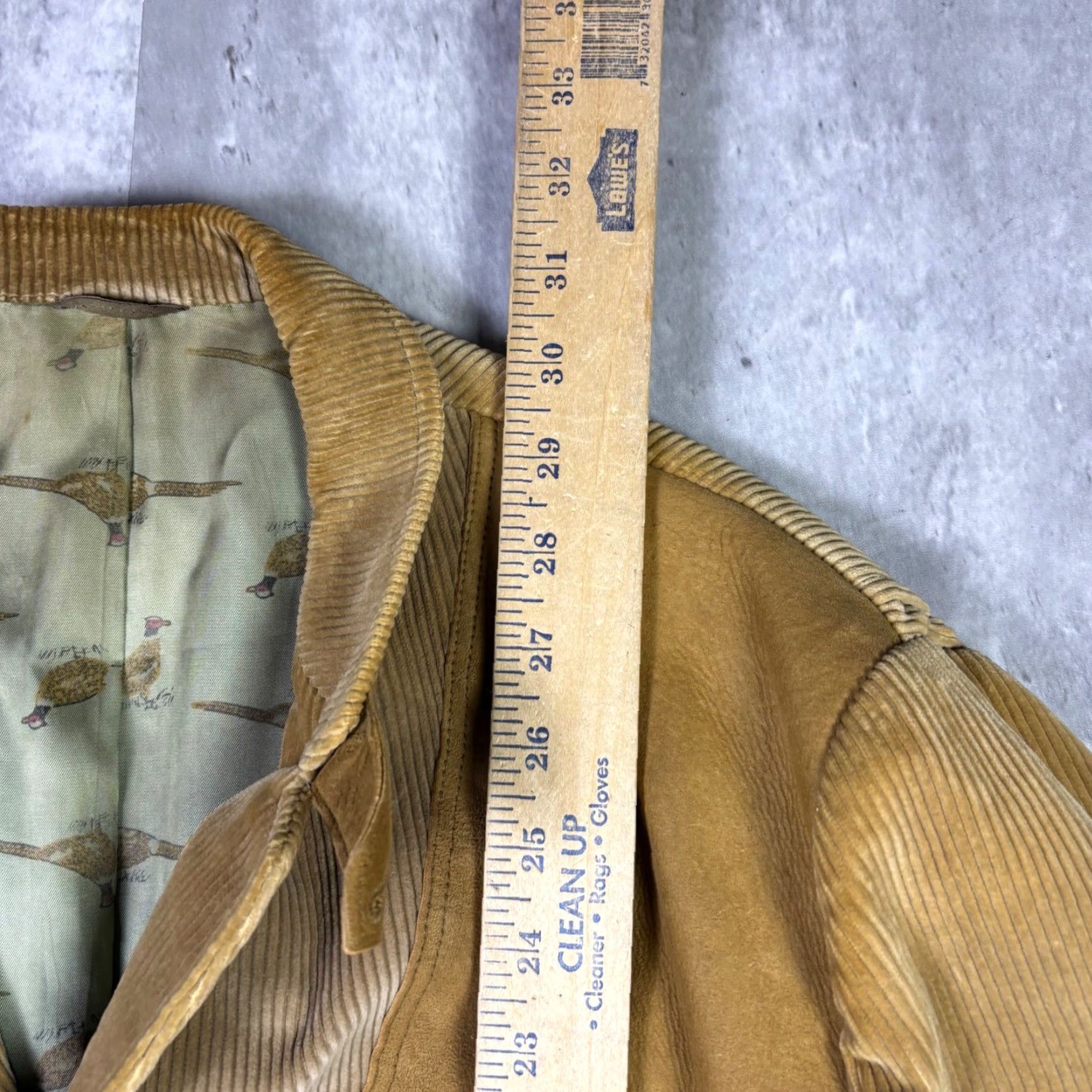 Eddie Bauer VINTAGE Eddie Bauer Corduroy Shooting Jacket Tan Suede Patch Hunting Coat Large Jacket Men Regular L Beige Corduroy Suede Hunting Military Coat Size US L / EU 52-54 / 3 - 4 Thumbnail