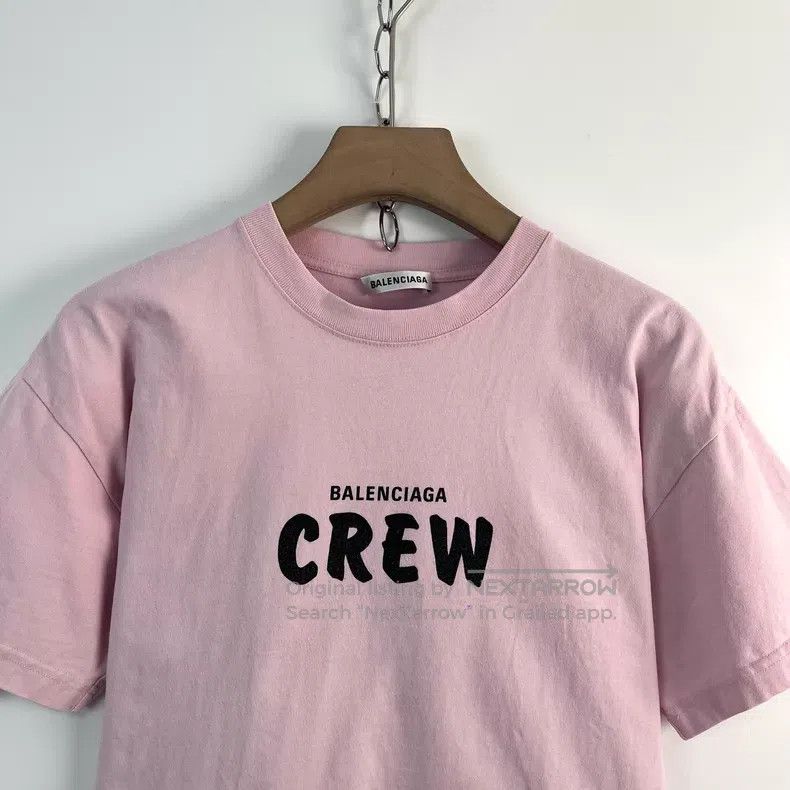 Balenciaga Balenciaga CREW Lettering Print Pink Round Neck T-Shirt Size US S / EU 44-46 / 1 - 3 Thumbnail