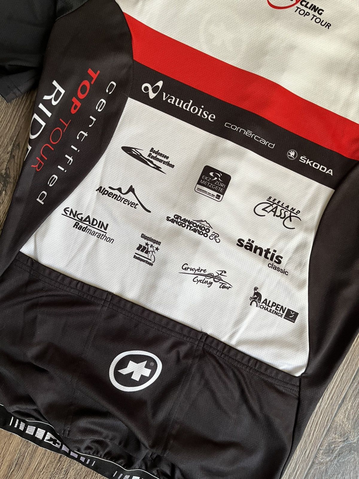 Other Assos Of Switzerland Swiss Cycling Top Tour 2015 Jersey Size US M / EU 48-50 / 2 - 12 Thumbnail