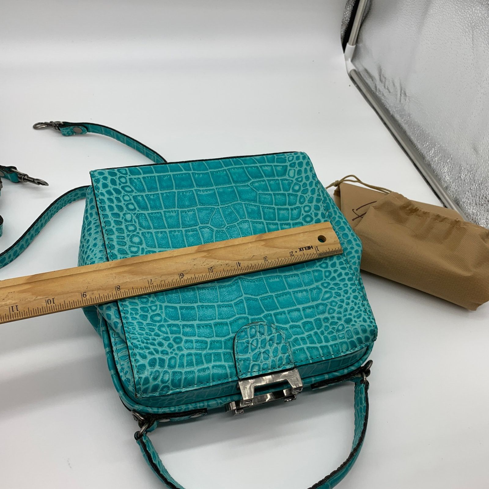 Other Patricia Nash Leather Purse Croc Embossed Blue Aqua Handbags Size ONE SIZE - 9 Thumbnail