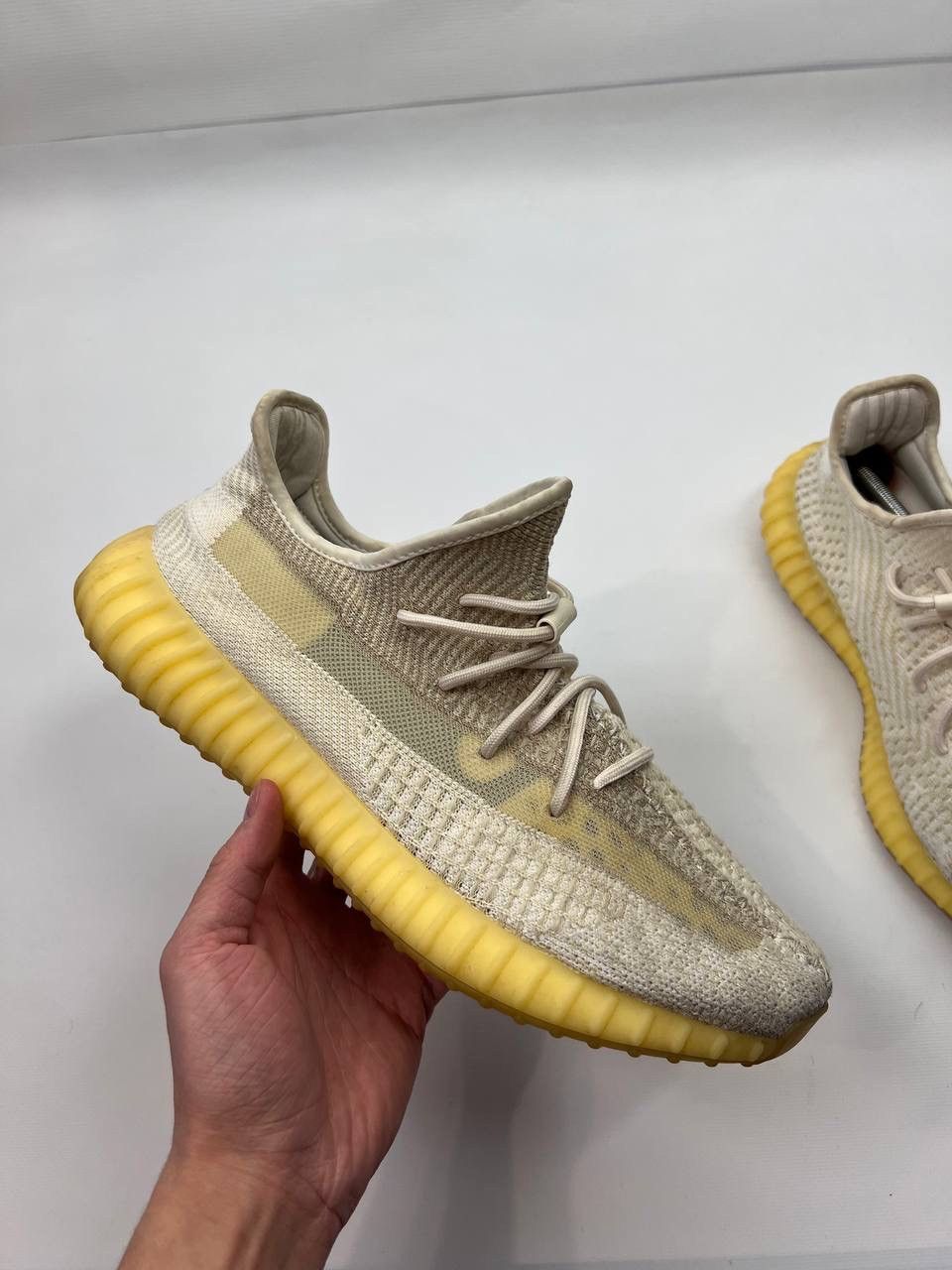 Adidas Adidas Yeezy 350 sneakers size US 11 1/2 Size US 11 / EU 44 - 4 Thumbnail
