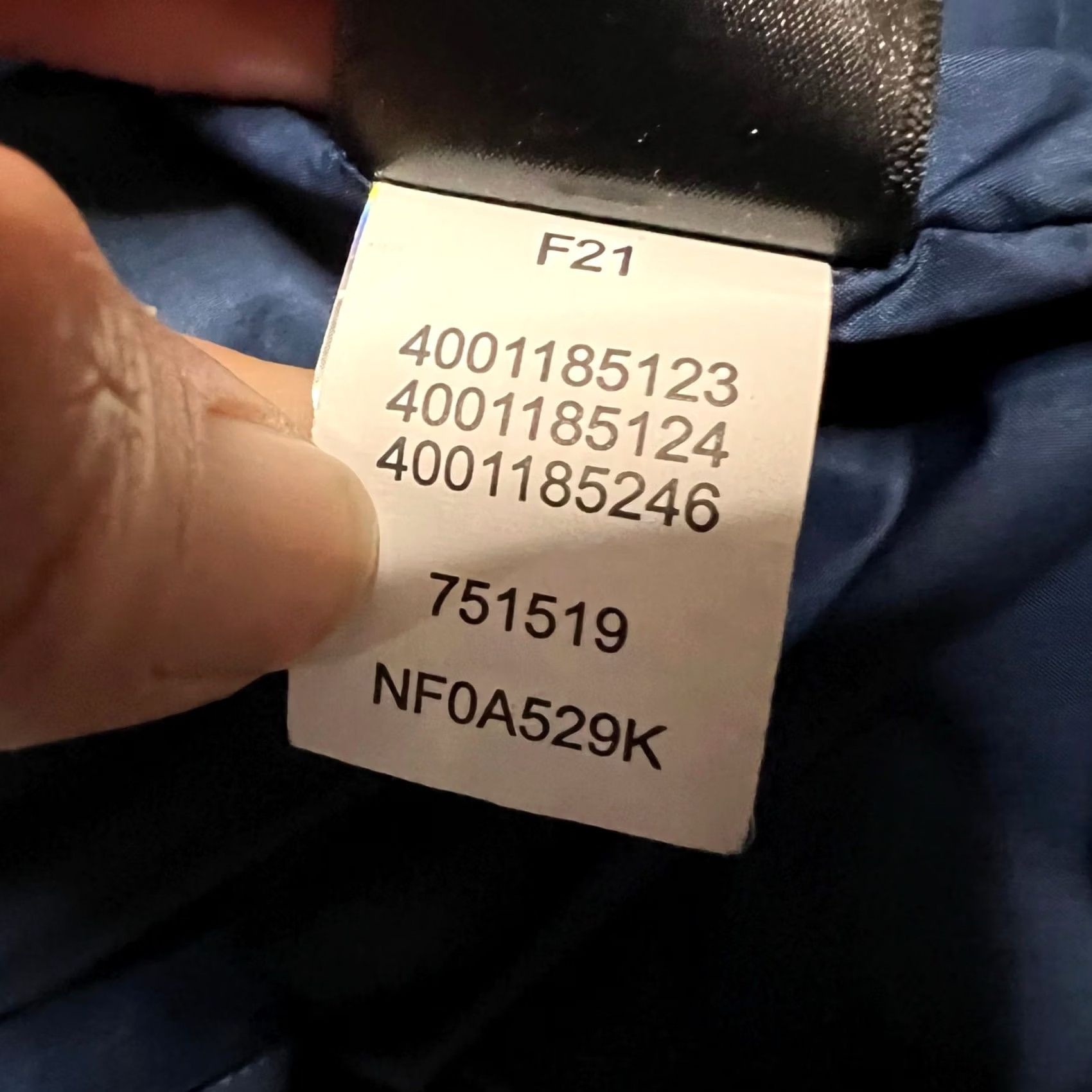 The North Face The North Face Jacket Mens Medium Everyday Insulated Monogrammed NF0A529K Coat Size US M / EU 48-50 / 2 - 6 Thumbnail