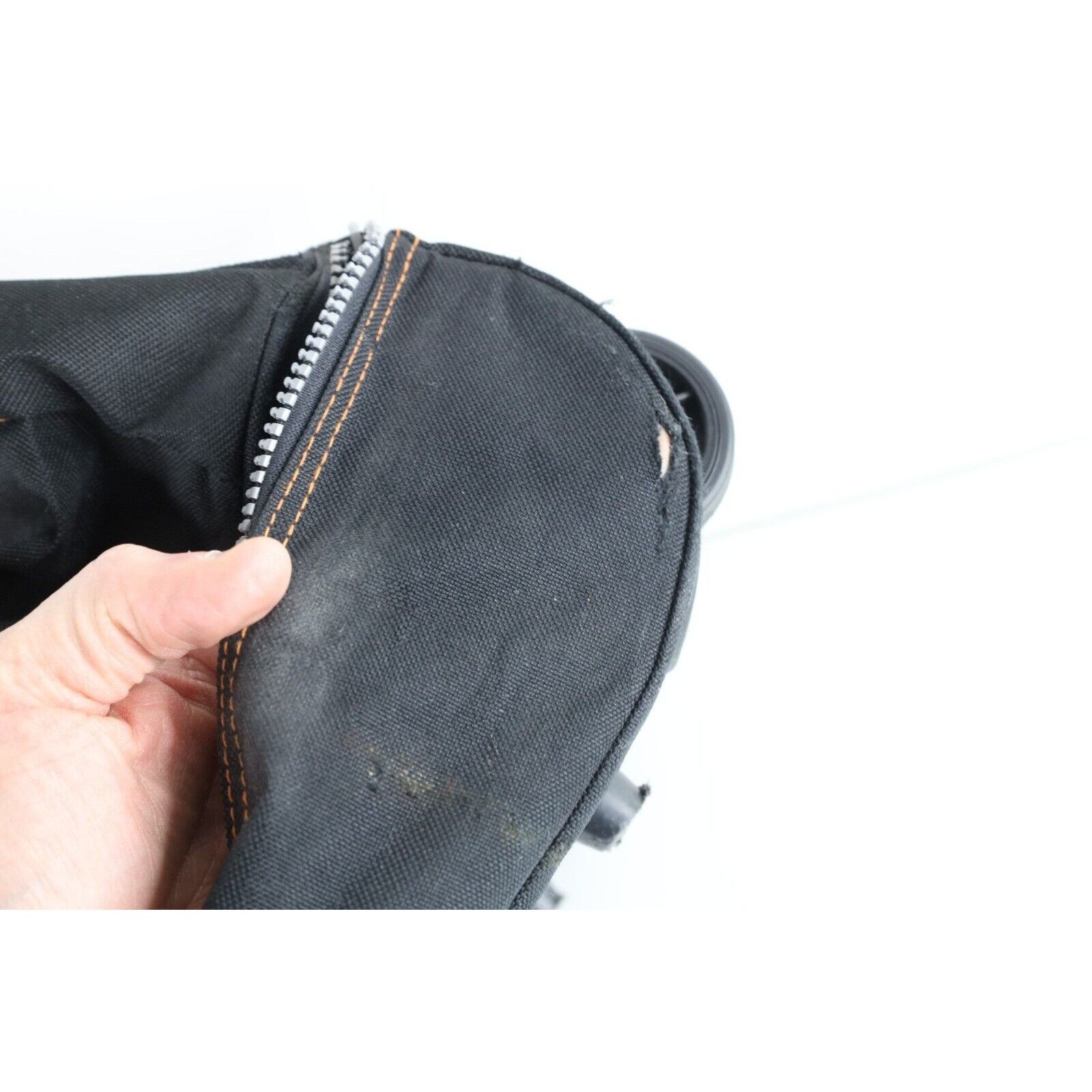 Harley Davidson × Vintage Vintage 90s Distressed Spell Out Harley Davidson Duffel Bag Size ONE SIZE - 12 Thumbnail