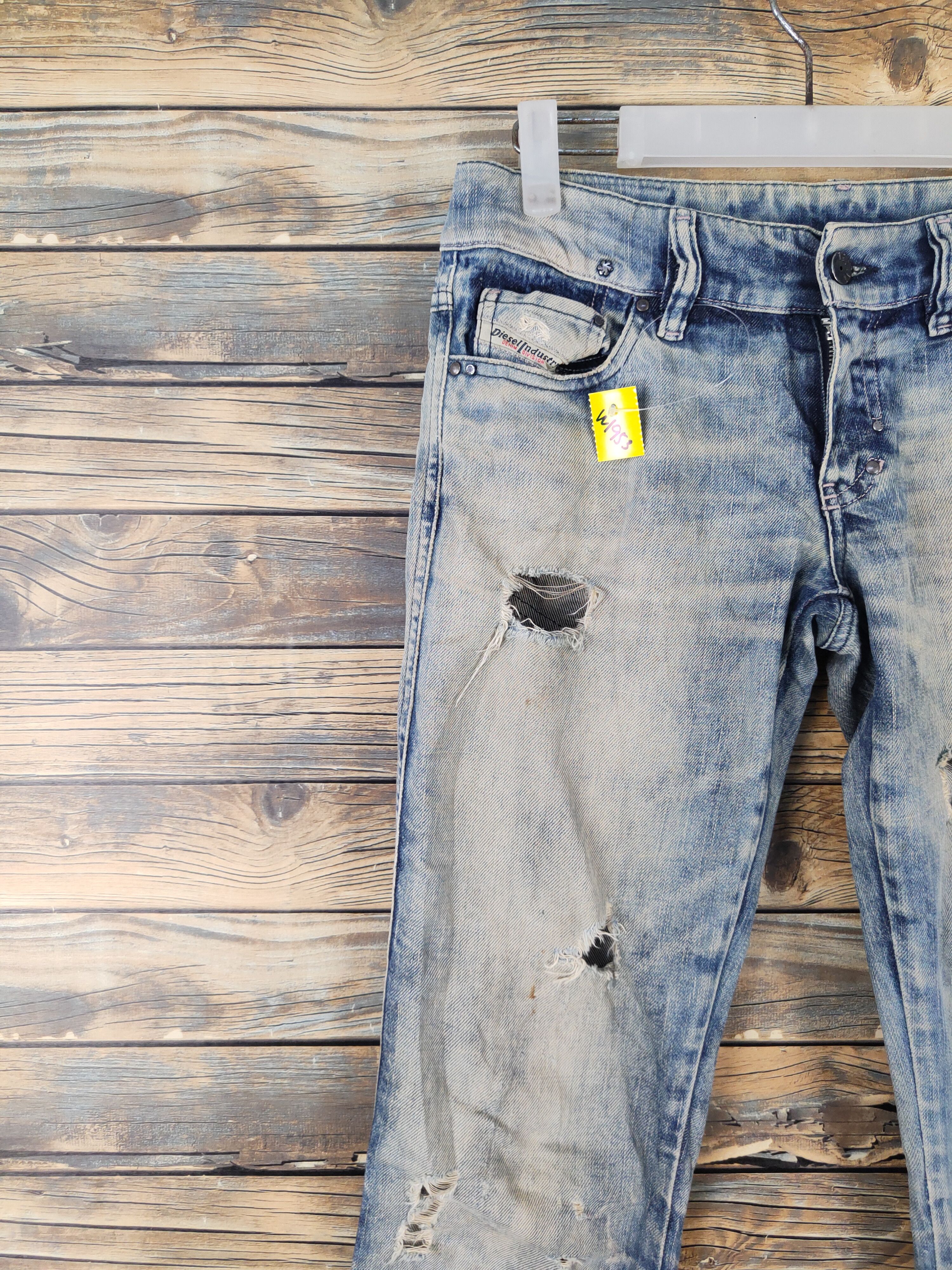 Diesel Diesel Dark Blue Faded Distressed Ripped denim Jeans #W1953 Size US 27 - 4 Thumbnail