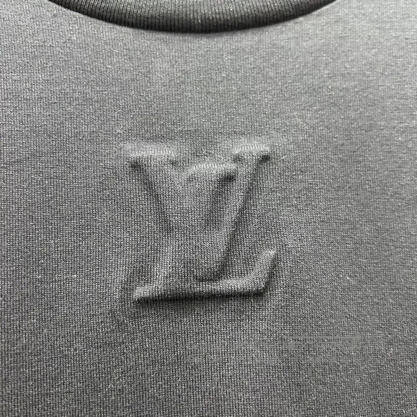 Louis Vuitton Black Short Sleeve Shirt with Embossed Detail. Size US L / EU 52-54 / 3 - 3 Thumbnail
