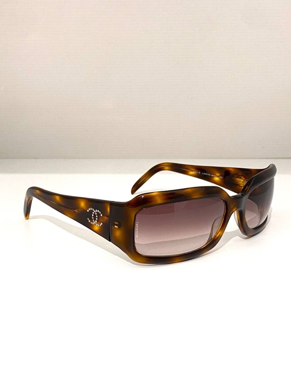 Chanel Chanel CC Logo Rhinestones Retro Chunky Sunglasses Y2K Size ONE SIZE - 2 Thumbnail