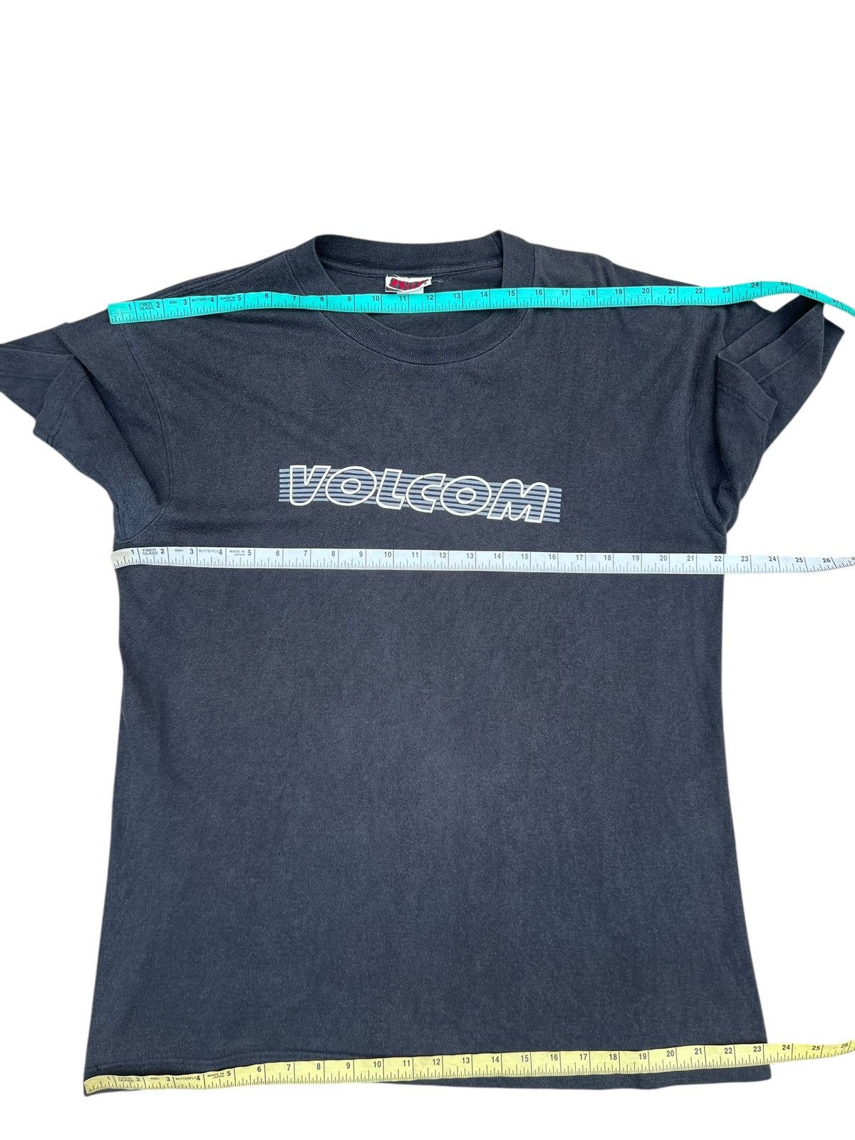 Vintage Vintage 90s Volcom Sun Faded Black Skateboard tees Size US L / EU 52-54 / 3 - 2 Thumbnail