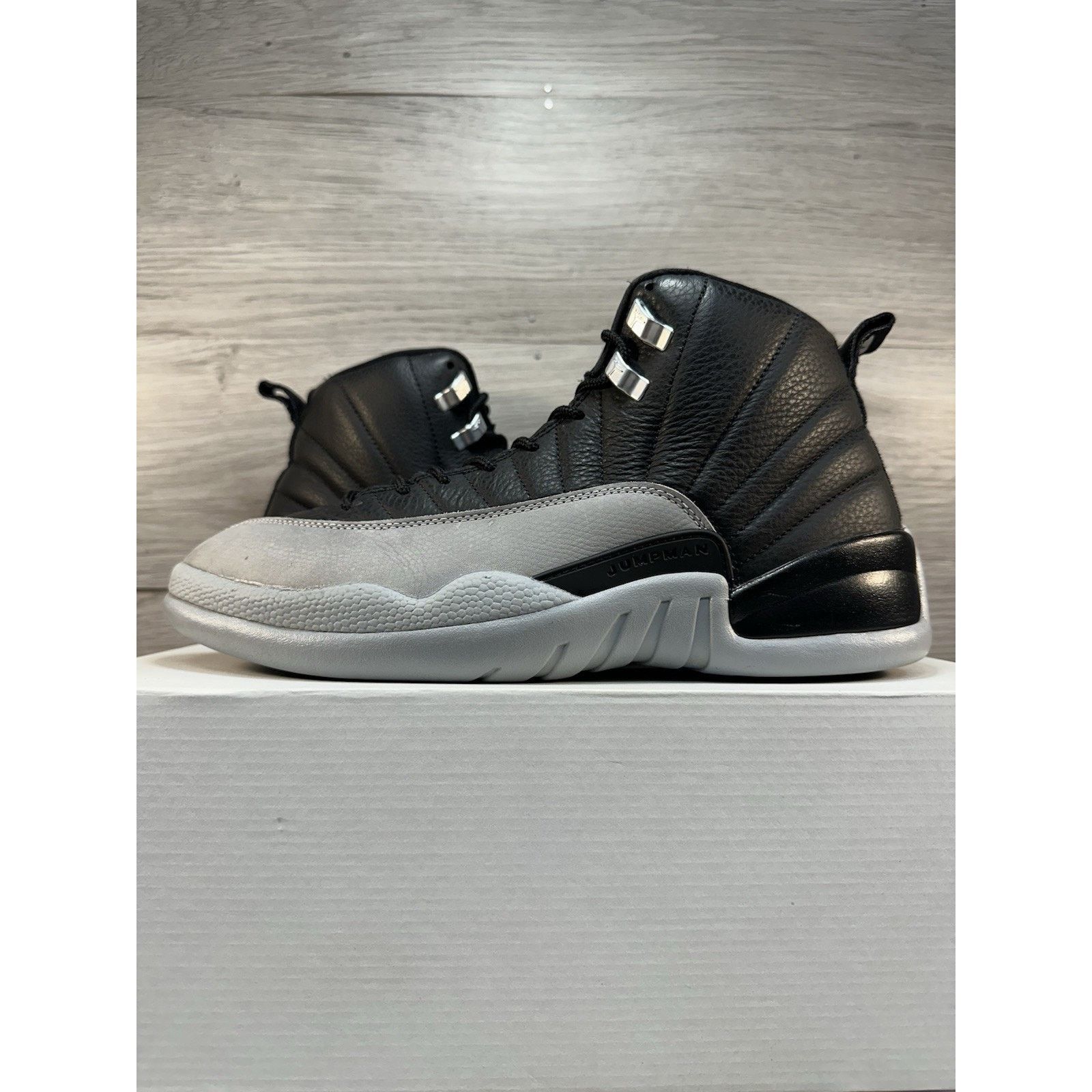 Jordan Brand Air Jordan 12 Retro Barons - Size 10 Size US 10 / EU 43 - 1 Thumbnail