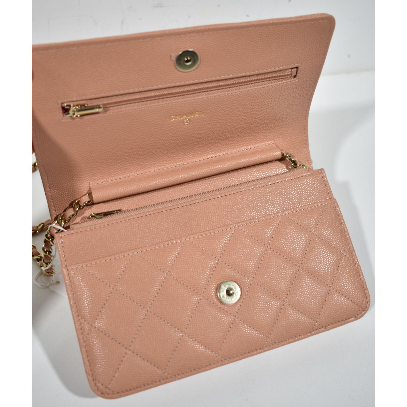 Chanel Chanel Wallet Chain WOC Gold CC Logo Shoulder Crossbody Bag Size ONE SIZE - 14 Thumbnail