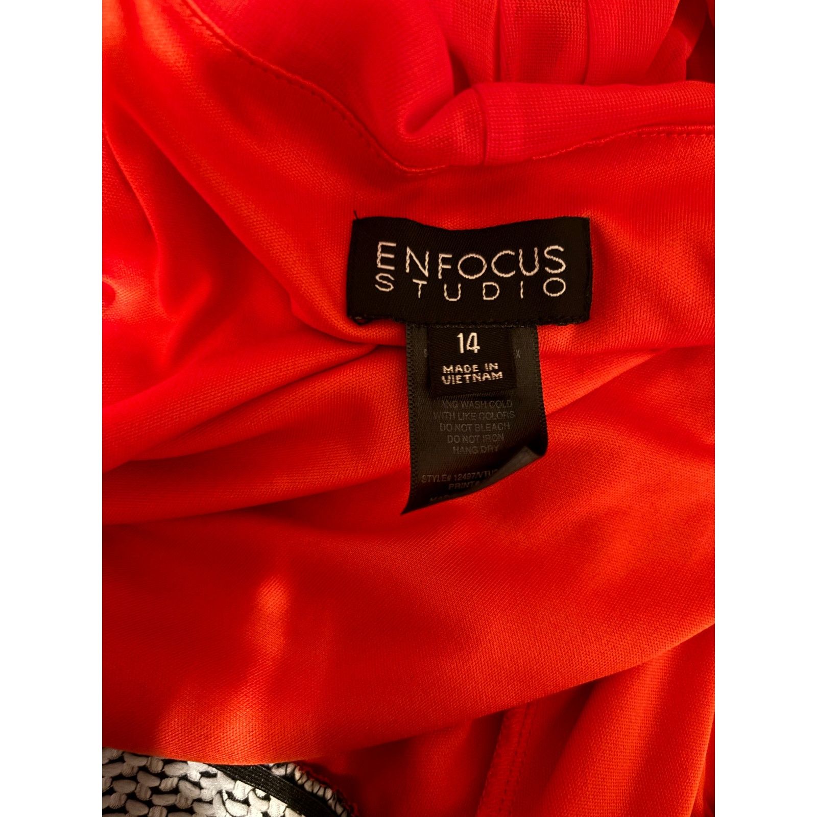 The Unbranded Brand Enfocus Studio Red Pleated Dress Size 14 Size XL / US 12-14 / IT 48-50 - 4 Thumbnail