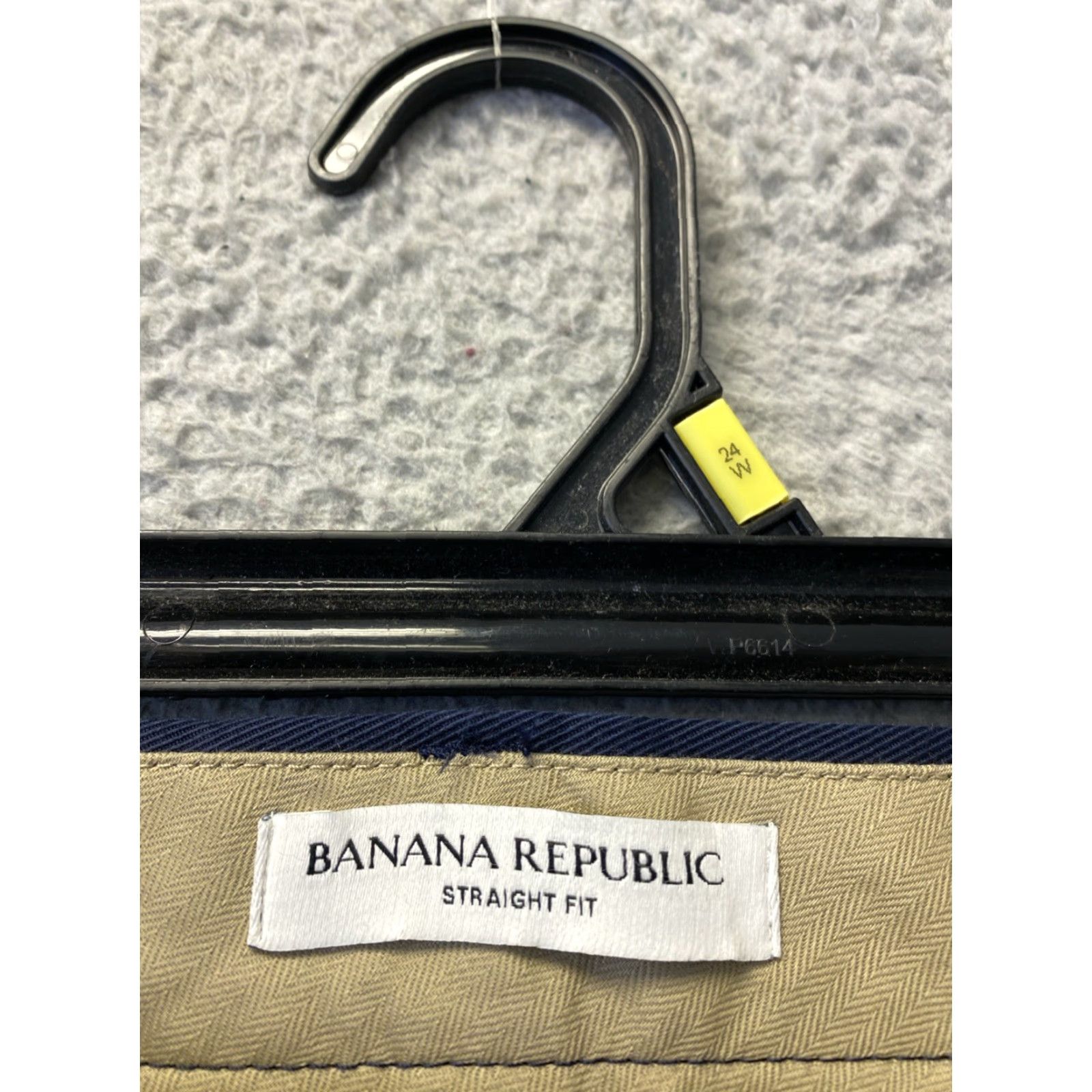 Banana Republic Banana Republic Men’s Chino Pants Slim 35x30 Navy Blue Stretch Cotton Flat Front 97% Cotton 3% Spandex Pants Men’s Size US 35 - 3 Thumbnail