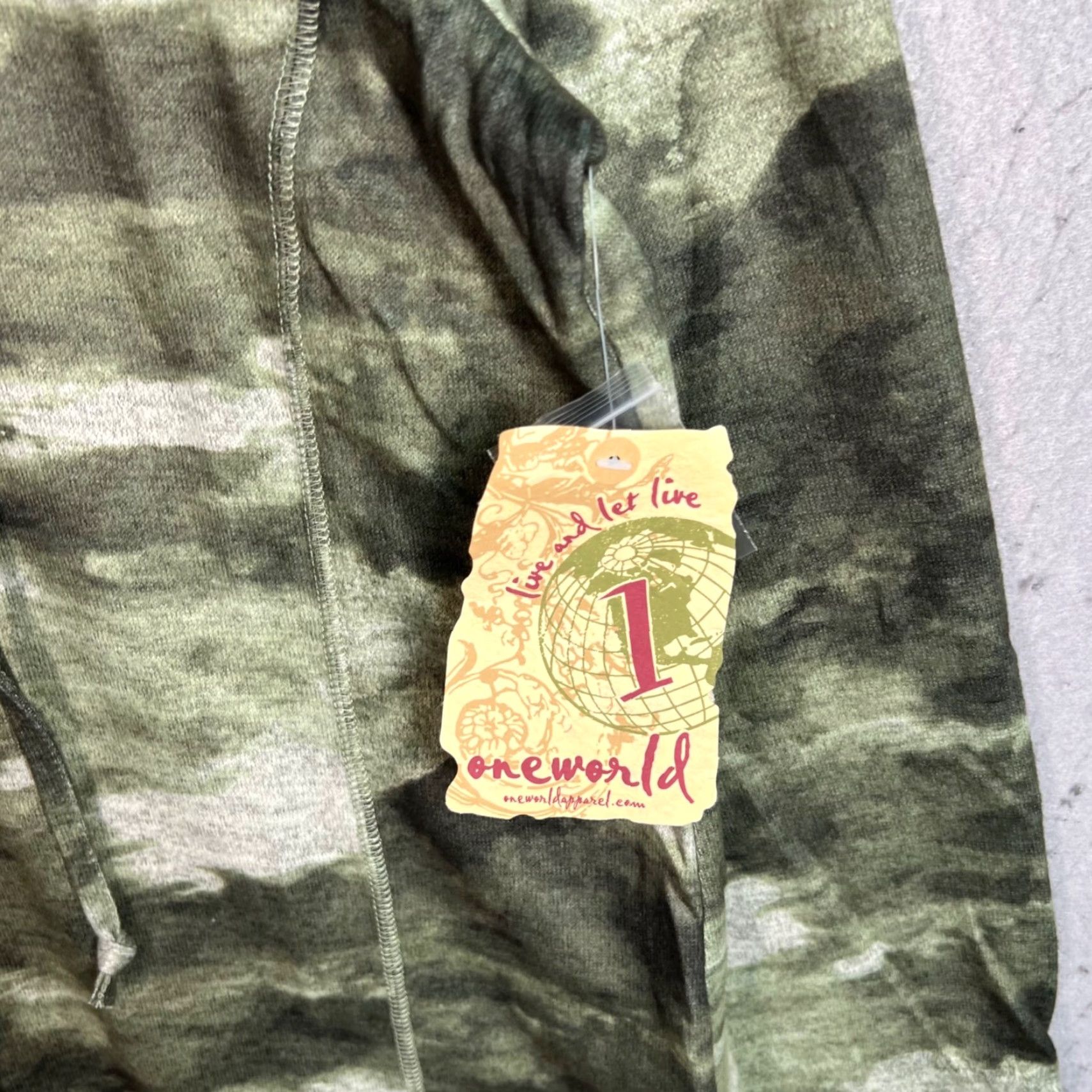 Vintage One World Womens Camouflage Cowl Neck Sweatshirt Pullover Size M Green Hoodie Size M / US 6-8 / IT 42-44 - 5 Thumbnail