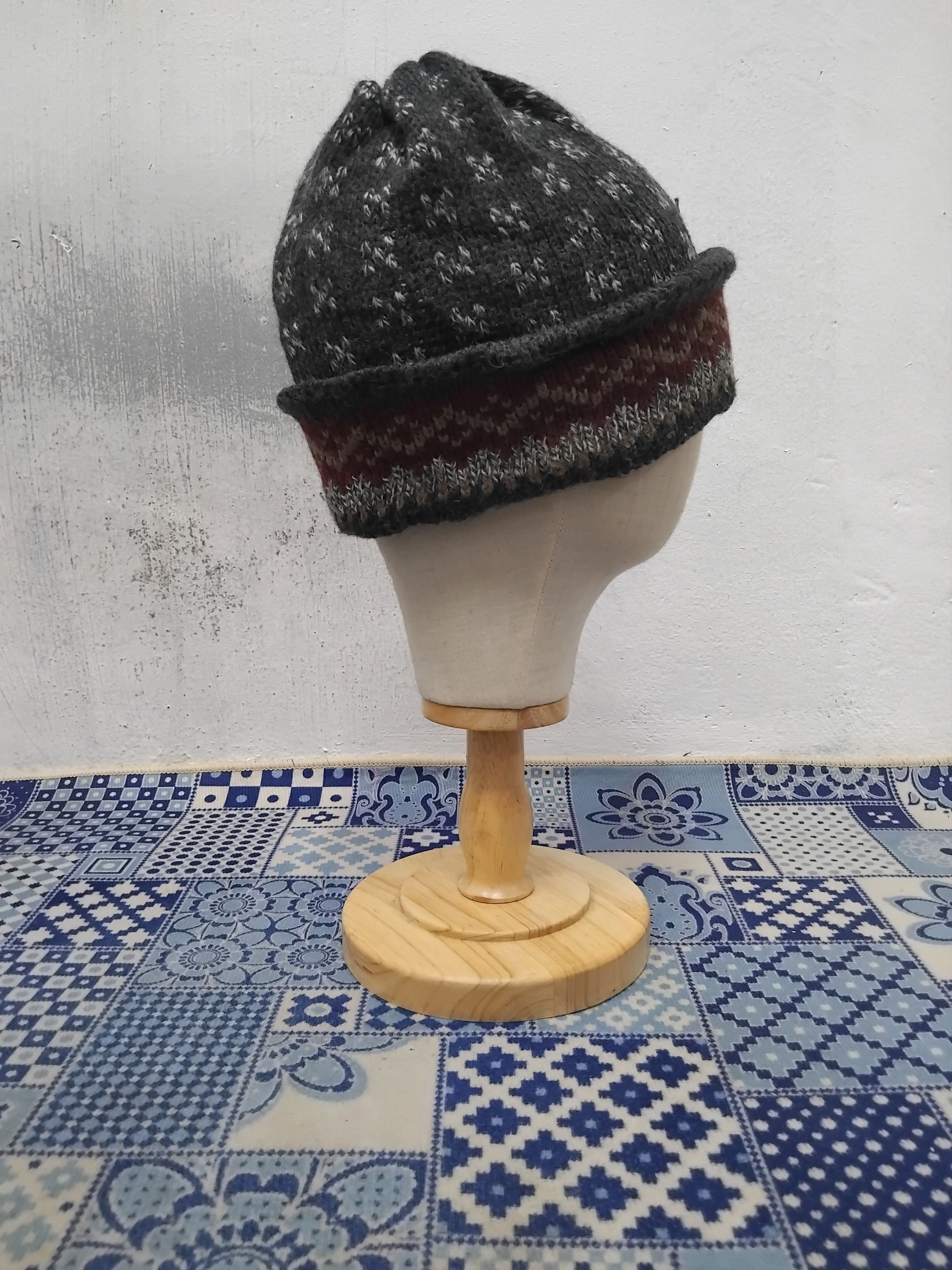 Japanese Brand 💥Seger grey abstract beanie Size ONE SIZE - 6 Thumbnail
