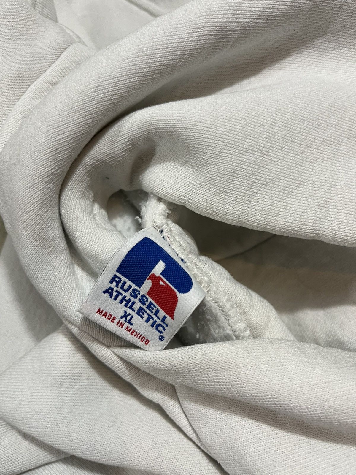 Russell Athletic Vintage Y2K Russell Athletic White Hoodie Sweatshirt Size US XL / EU 56 / 4 - 7 Thumbnail