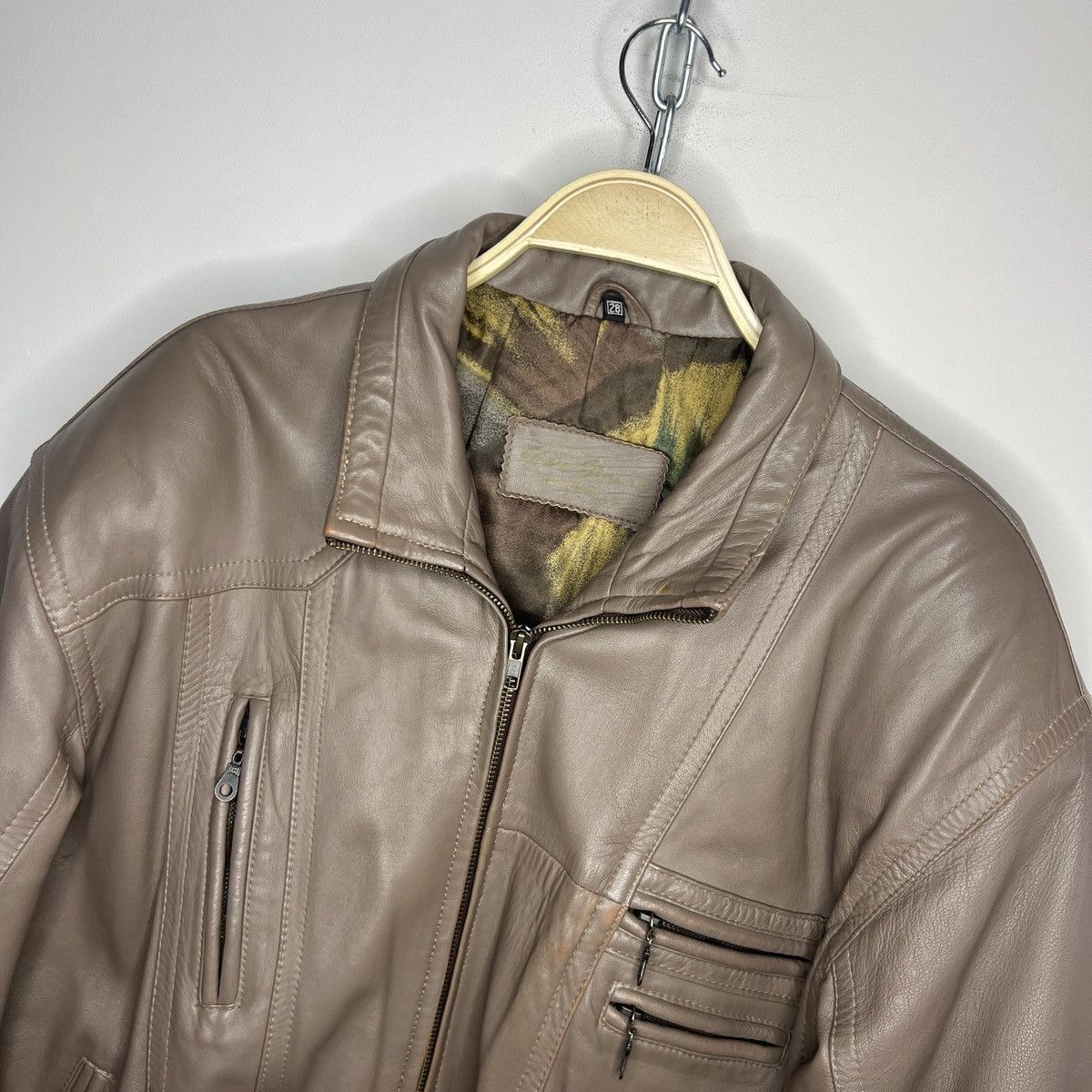 Leather × Vintage Vintage Brown Leather Motor Biker Jacket Trucker Genuine Size US L / EU 52-54 / 3 - 4 Thumbnail