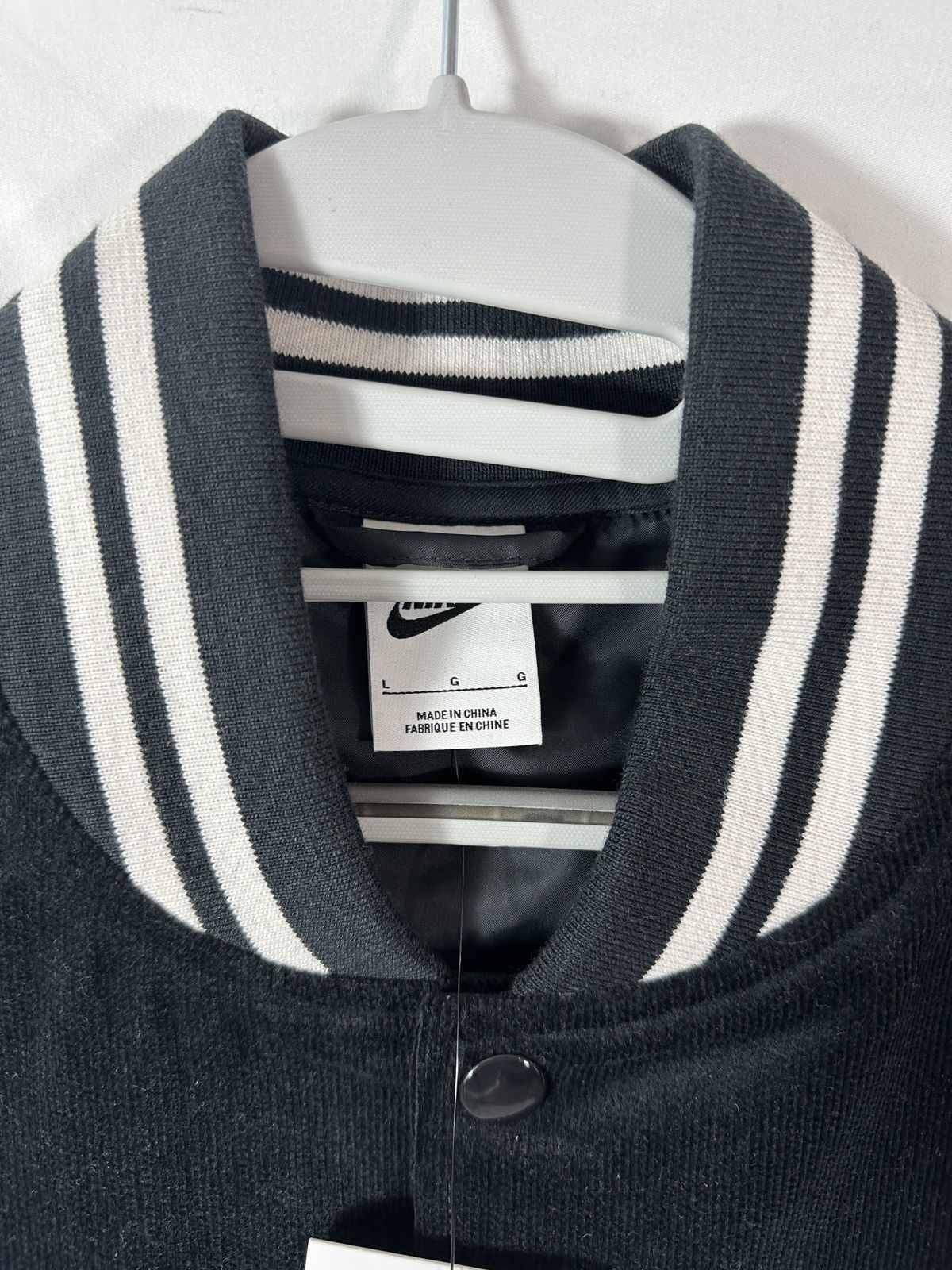 Nike Nike Sportswear Embroidered / bomber jacket Size US L / EU 52-54 / 3 - 5 Thumbnail