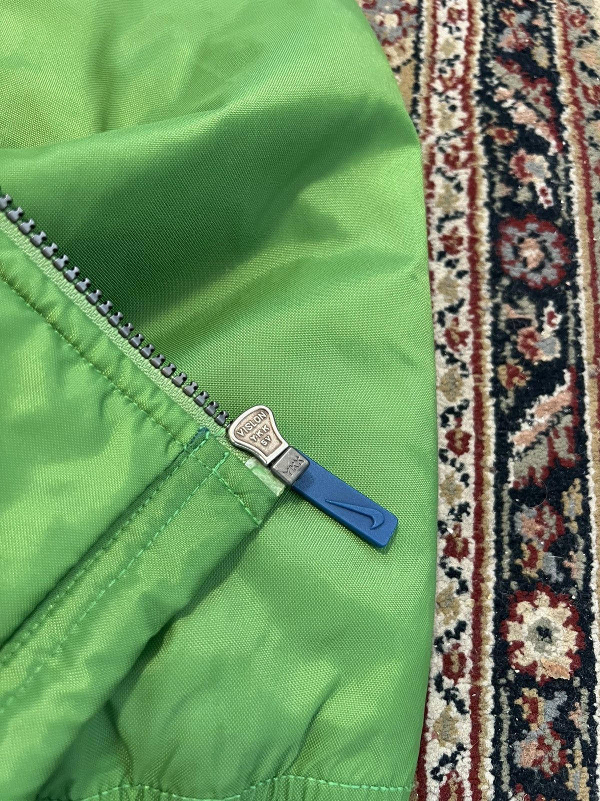 Nike Nike Vintage 90s Big Logo Swoosh Puffer Streetwear XXL Hype Size US XXL / EU 58 / 5 - 7 Thumbnail