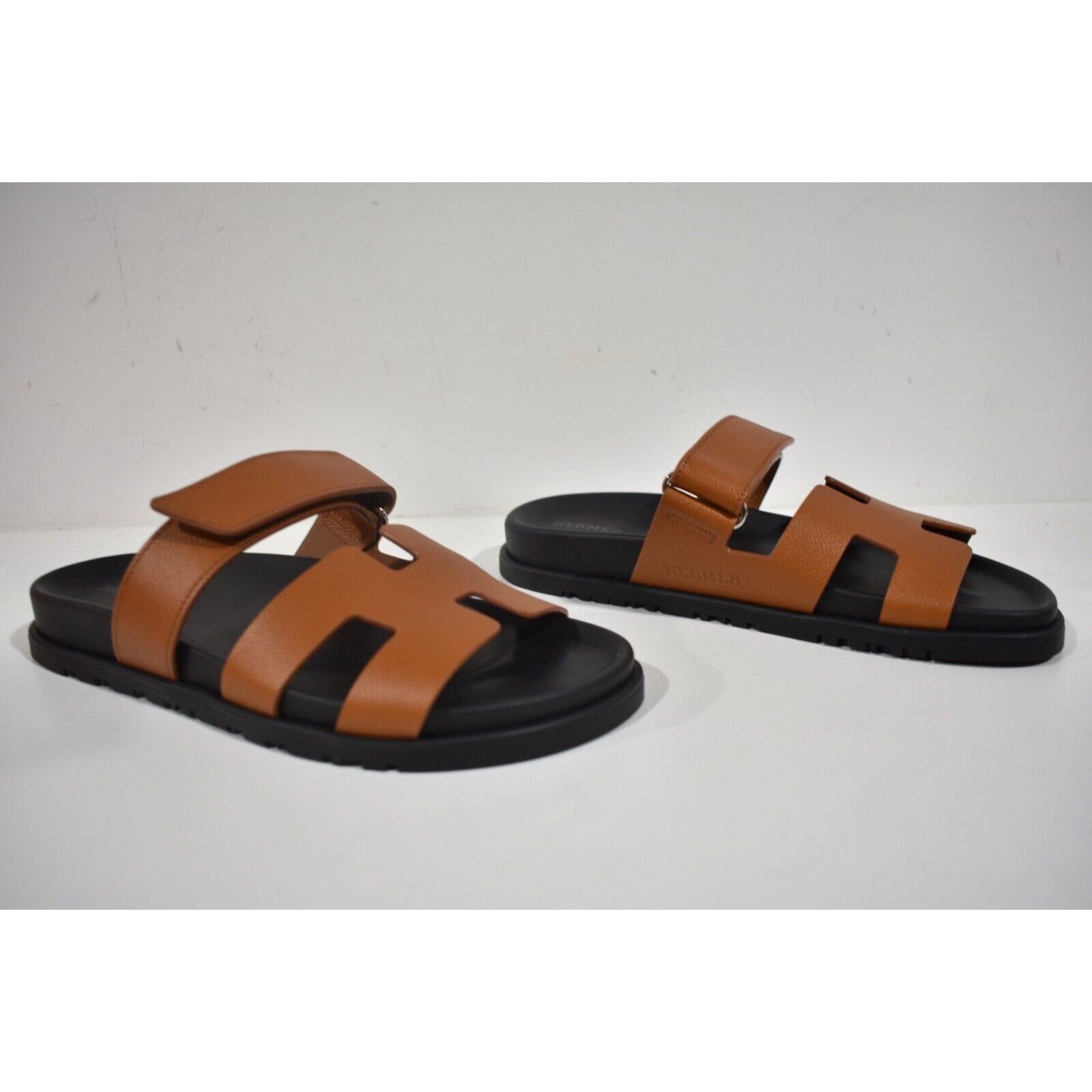 Hermes Hermes Chypre Sandal Natural Brown Gold Black H Logo Size US 7.5 / IT 37.5 - 4 Thumbnail