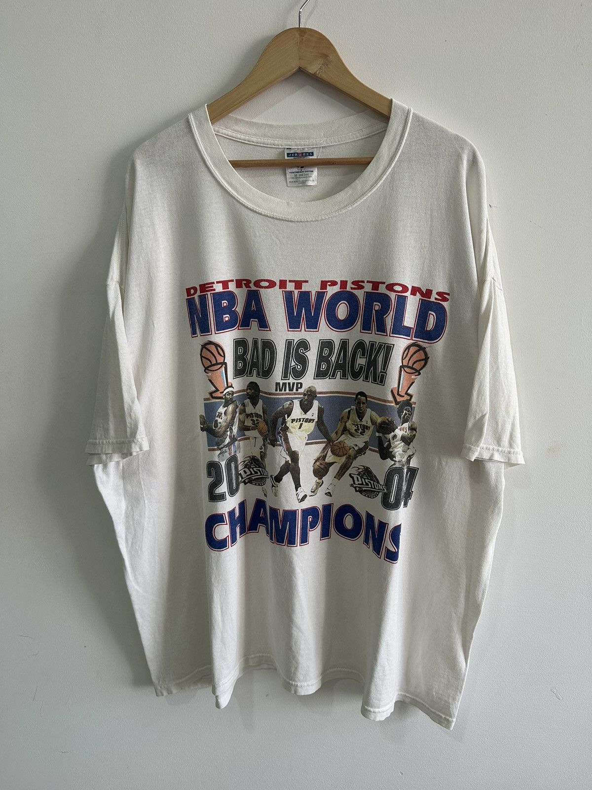 NBA × Rap Tees × Vintage Vintage Detroit Pistons NBA Champions 2004 Rap tees USA 3XL Size US XXL / EU 58 / 5 - 2 Thumbnail