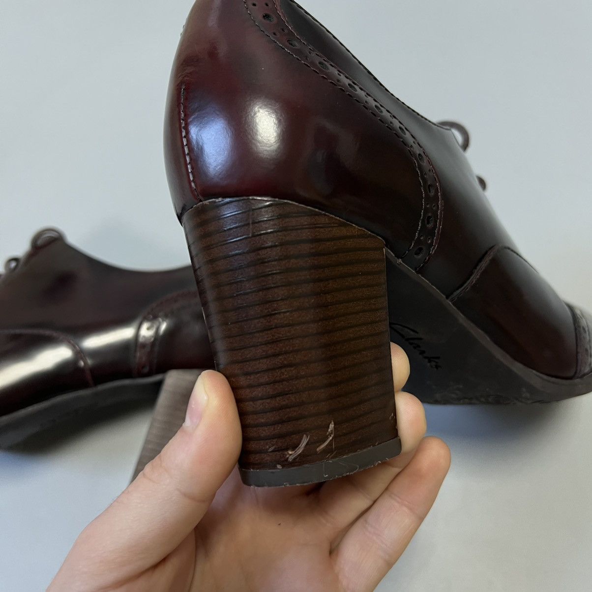 Clarks Clarks Artisan Burgundy Leather Wingtip Oxford Heels Size US 8 / IT 38 - 9 Thumbnail
