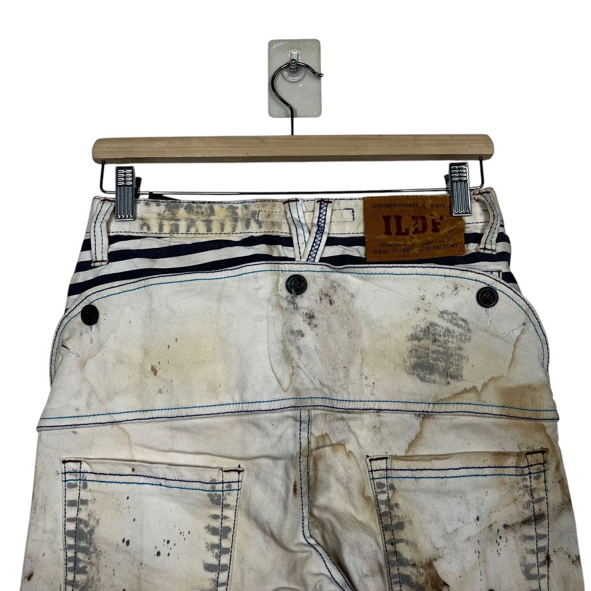 Seditionaries Vintage ILDE Distressed Motive Short Denim Jeans Size 28" / US 6 / IT 42 - 8 Thumbnail