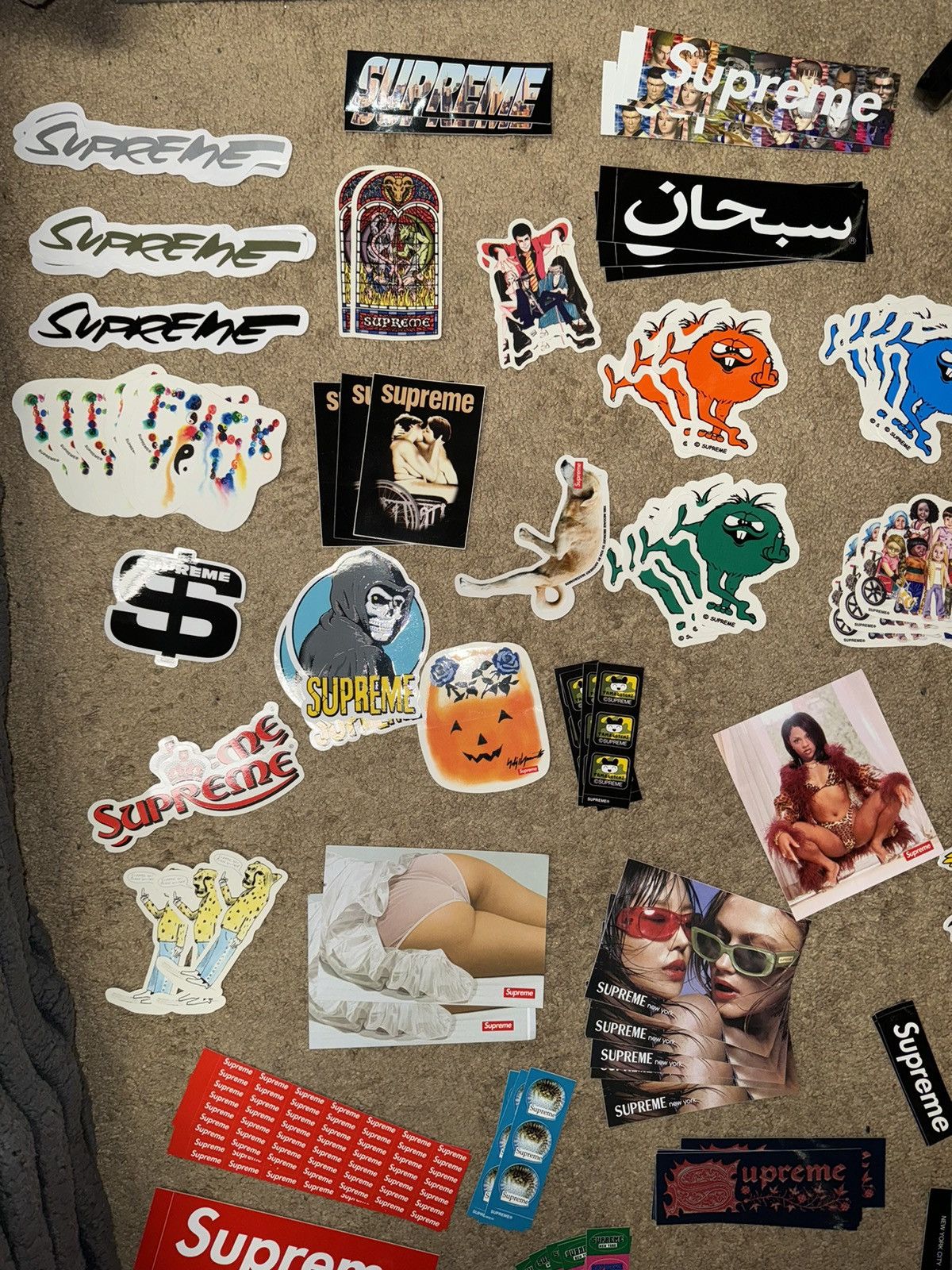 Supreme Supreme Sticker and Free Gift Collection Size ONE SIZE - 3 Thumbnail