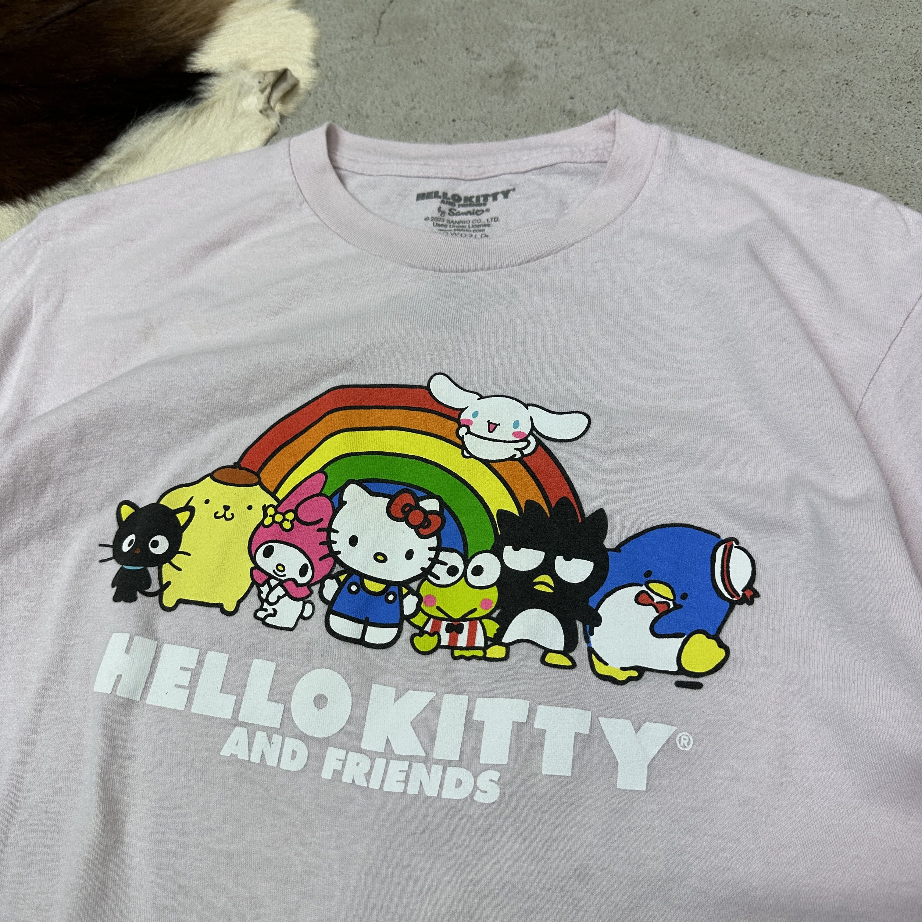 Vintage Vintage Streetwear Printed Fitted Hello Kitty T-shirt Y2K Size US M / EU 48-50 / 2 - 3 Thumbnail