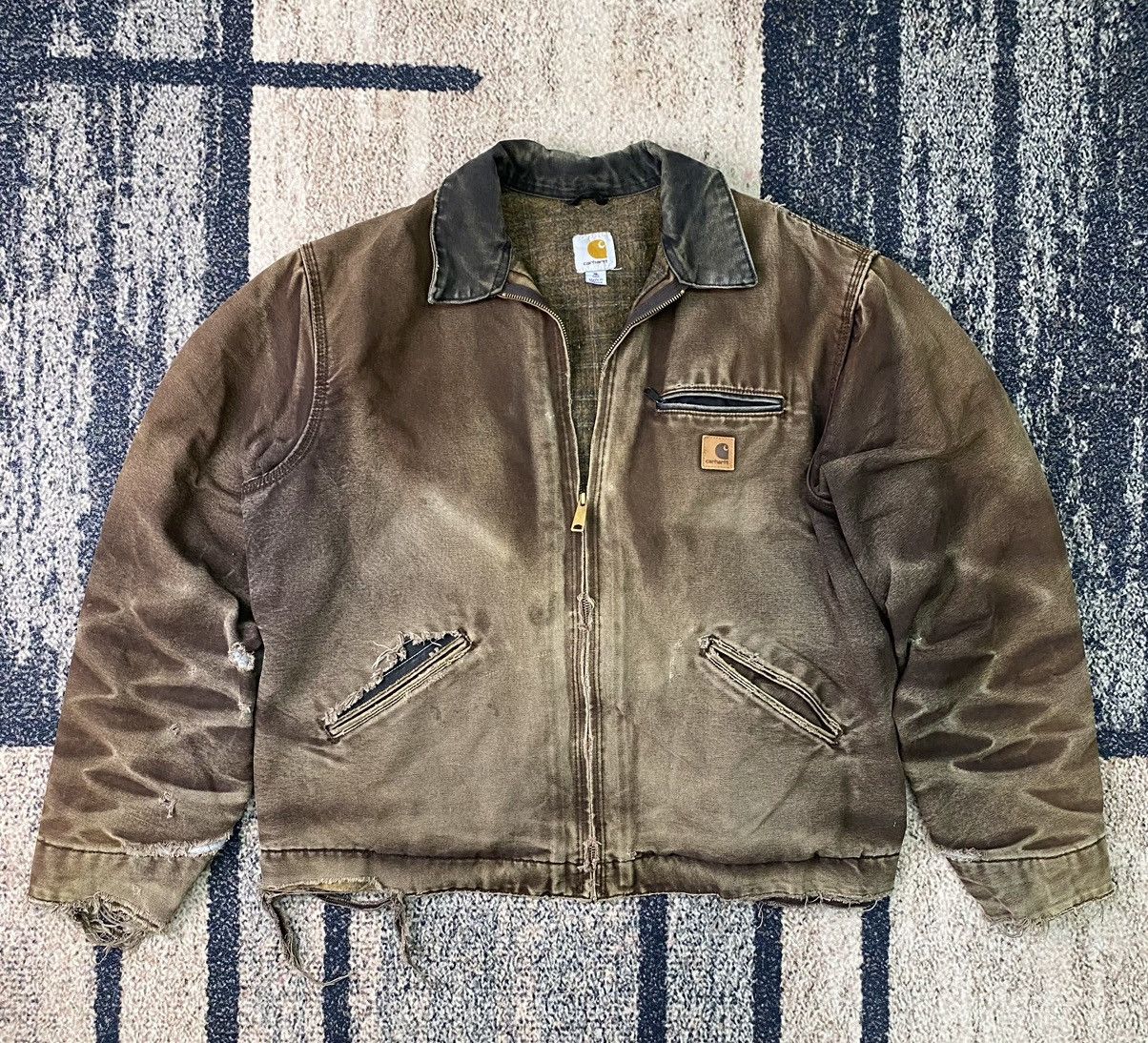Carhartt Rare Vtg Carhart Distressed Jacket Nice Colour Size US XL / EU 56 / 4 - 1 Thumbnail
