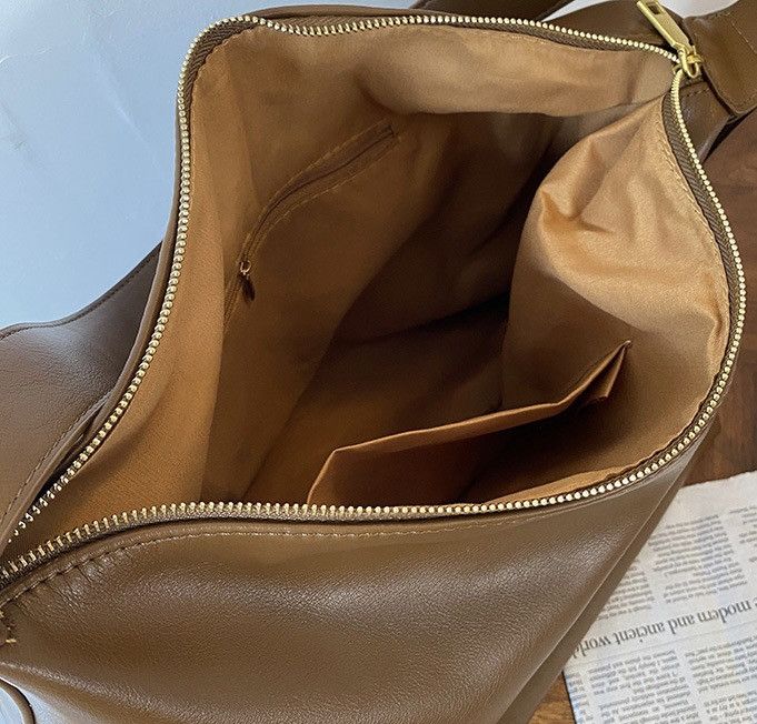 Japanese Brand Retro fashion faux leather messenger bag shoulder bag Size ONE SIZE - 5 Thumbnail