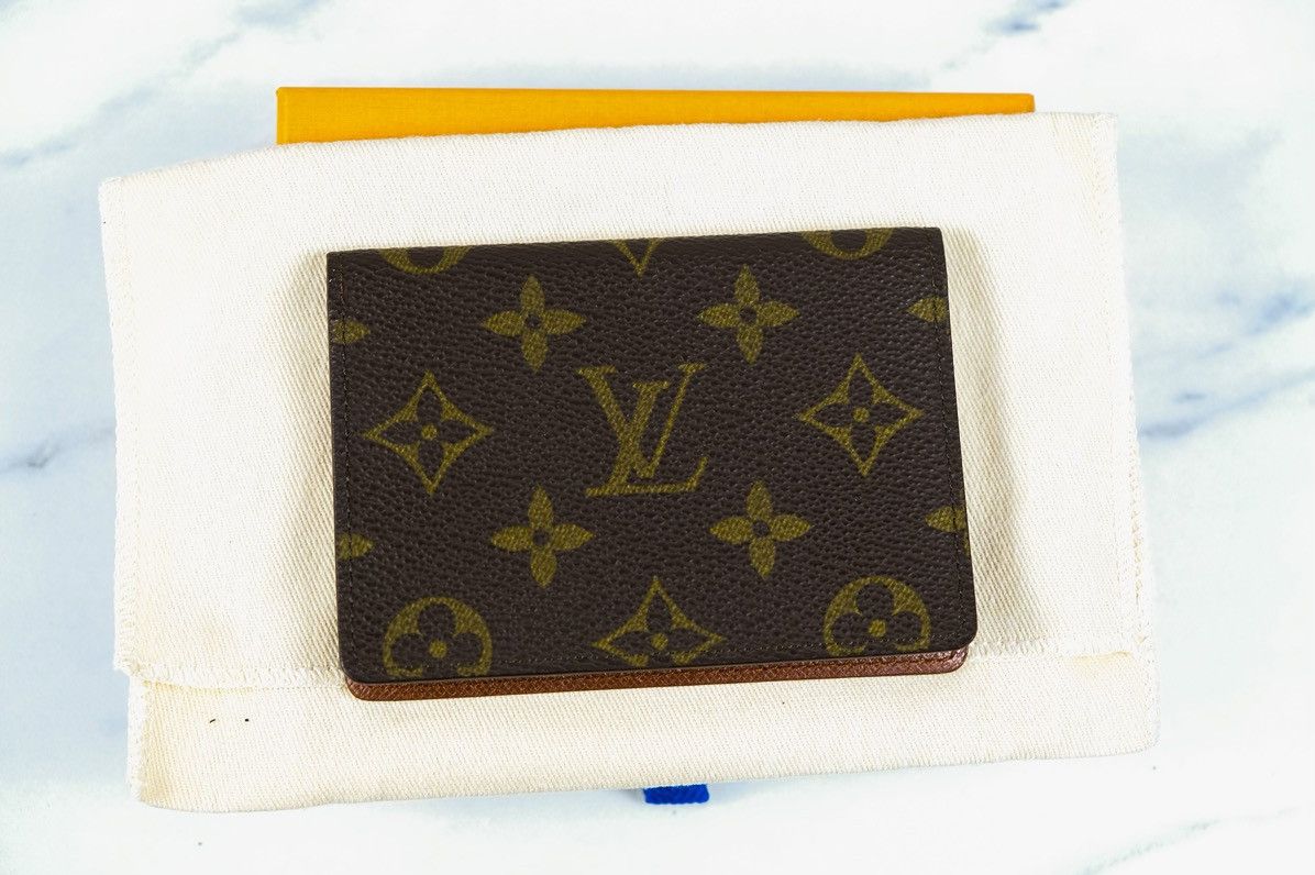 Louis Vuitton Louis Vuitton Monogram Porte 2 Cartes Vertical Card Holder Size ONE SIZE - 5 Thumbnail
