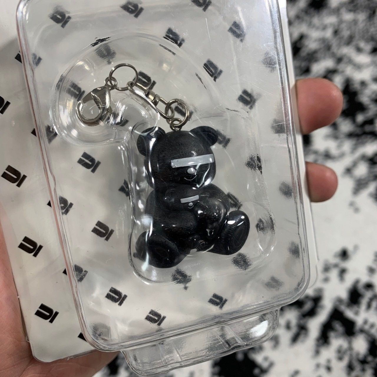 Jun Takahashi Undercover x Medicom Toy Bear Keychain ‘ Black Size ONE SIZE - 2 Thumbnail