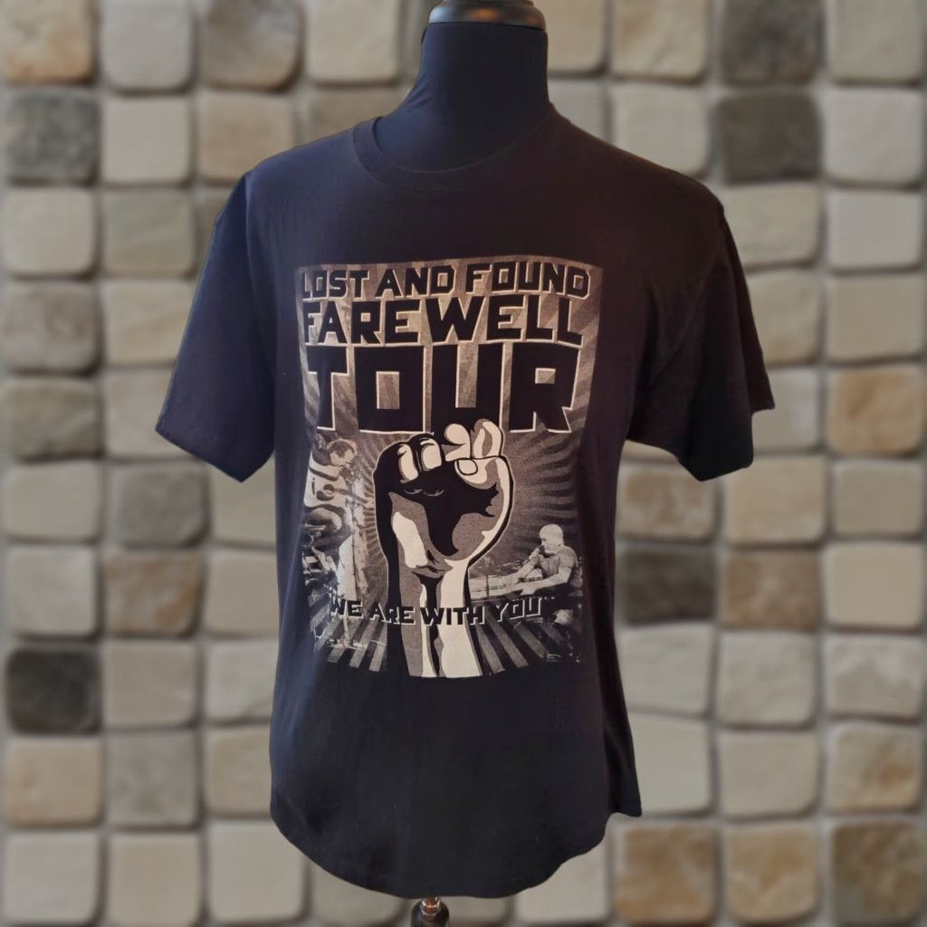 Hanes Hanes Lost And Found 2015 Farewell Tour Shirt T-Shirt Size L Black Cotton Men Short Sleeve Crew Neck Graphic Print Vintage: No Size US L / EU 52-54 / 3 - 1 Thumbnail